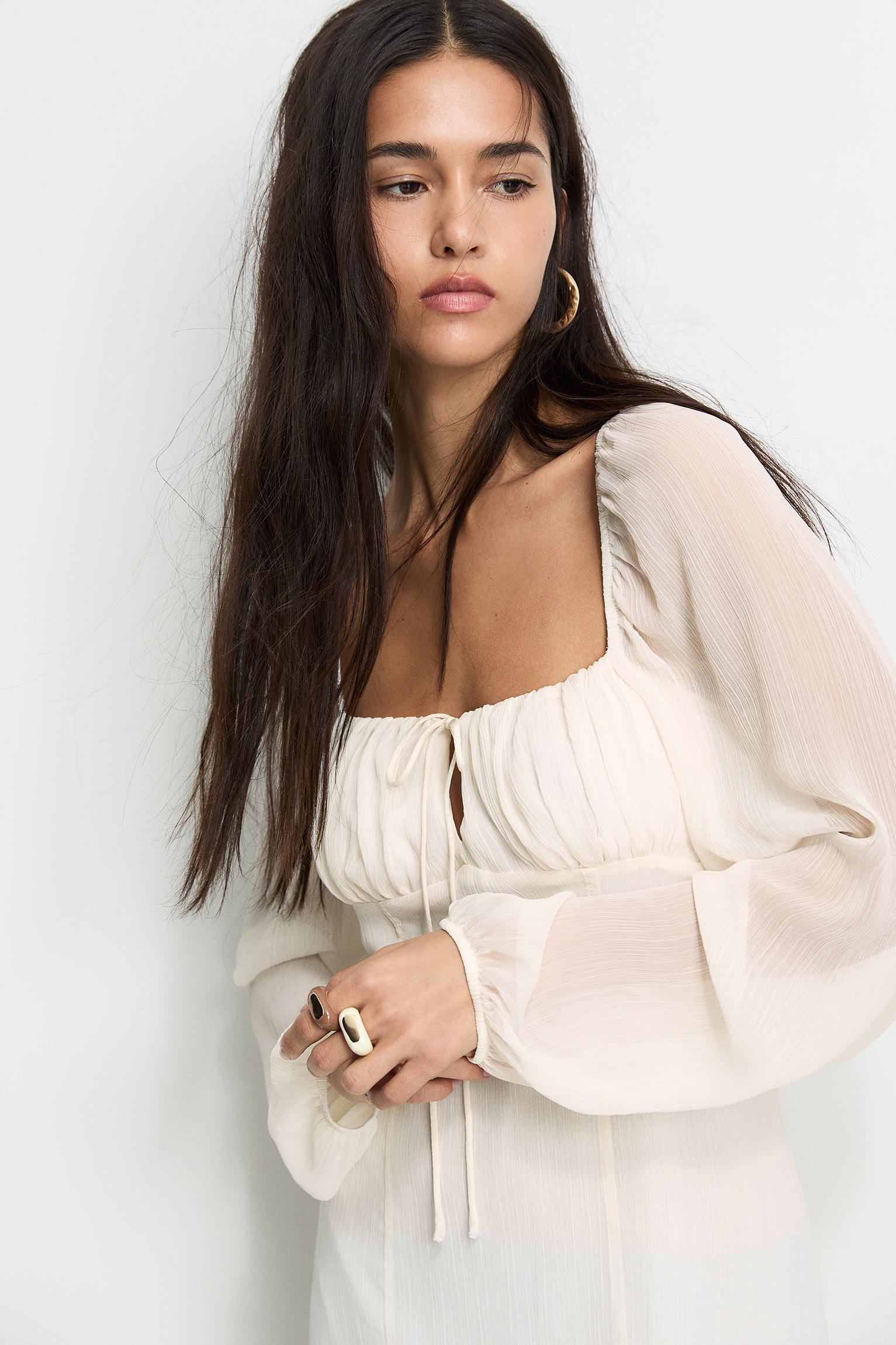 Short ruffle dress Product Image