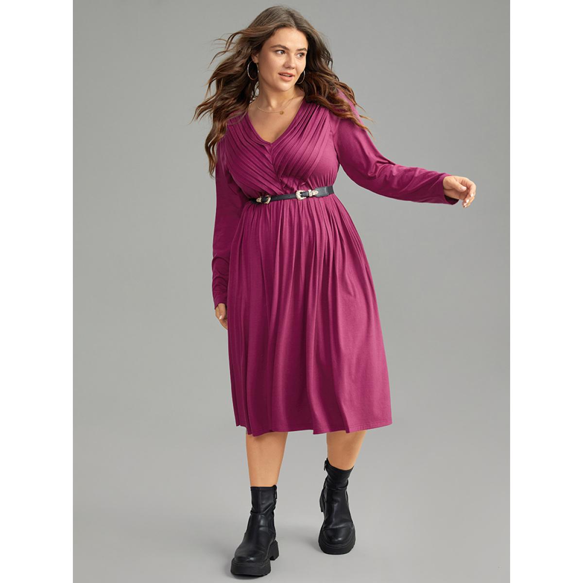 Plus Size Solid Pleated V Neck Elastic Waist Dress Purple Women Casual Plain V-neck Long Sleeve Curvy Midi Dress BloomChic 10/M Product Image