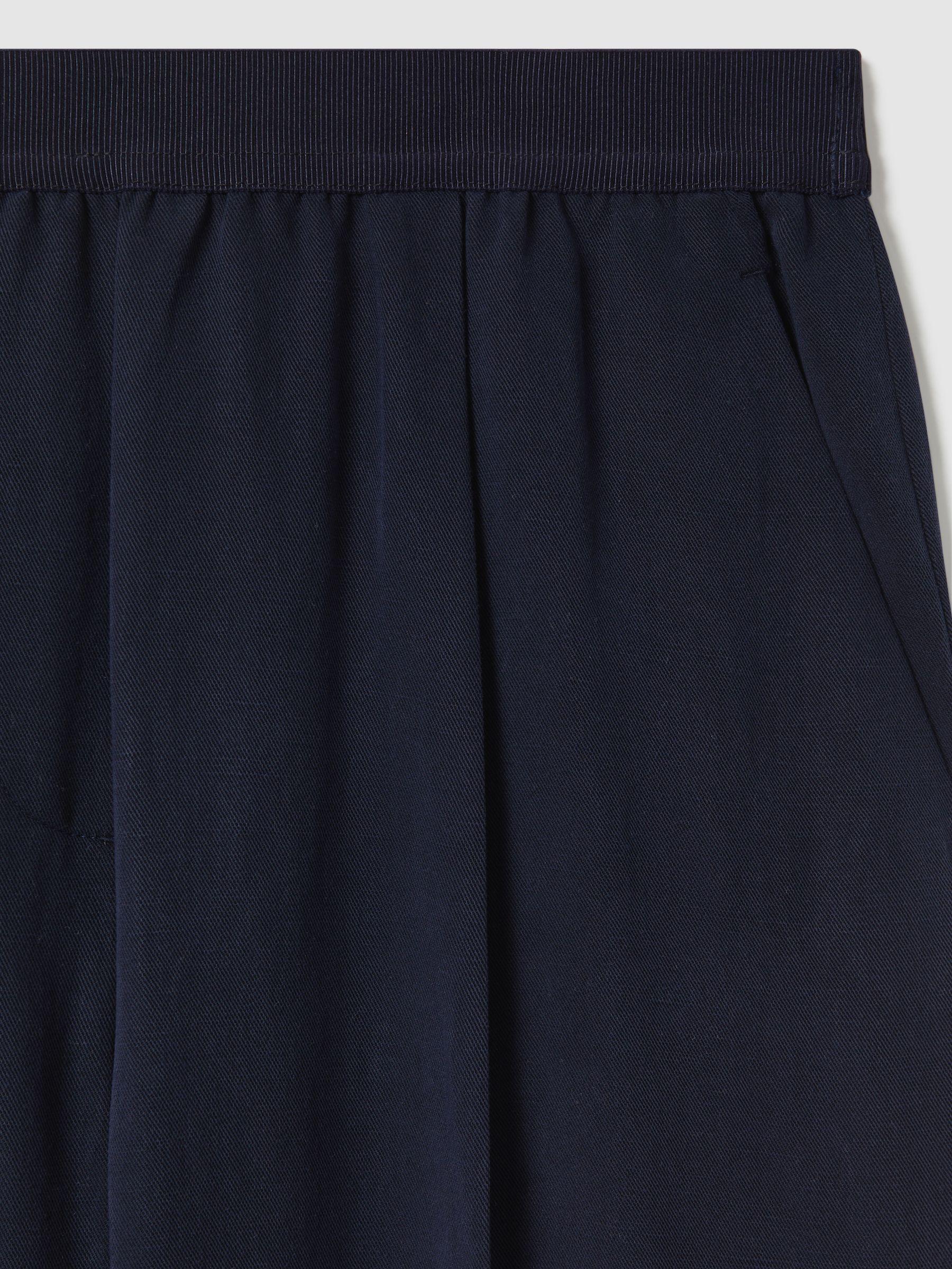 Lyocell-Linen Wide Leg Trousers in Navy Product Image