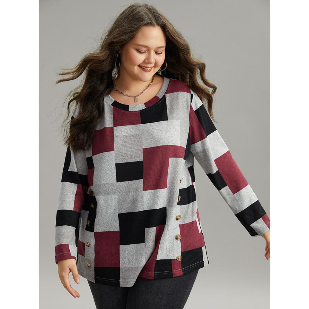 Plus Size Colorblock Contrast Button Detail T-shirt Multicolor Women Casual Contrast Geometric Round Neck Dailywear T-shirts BloomChic 18-20/2X Product Image