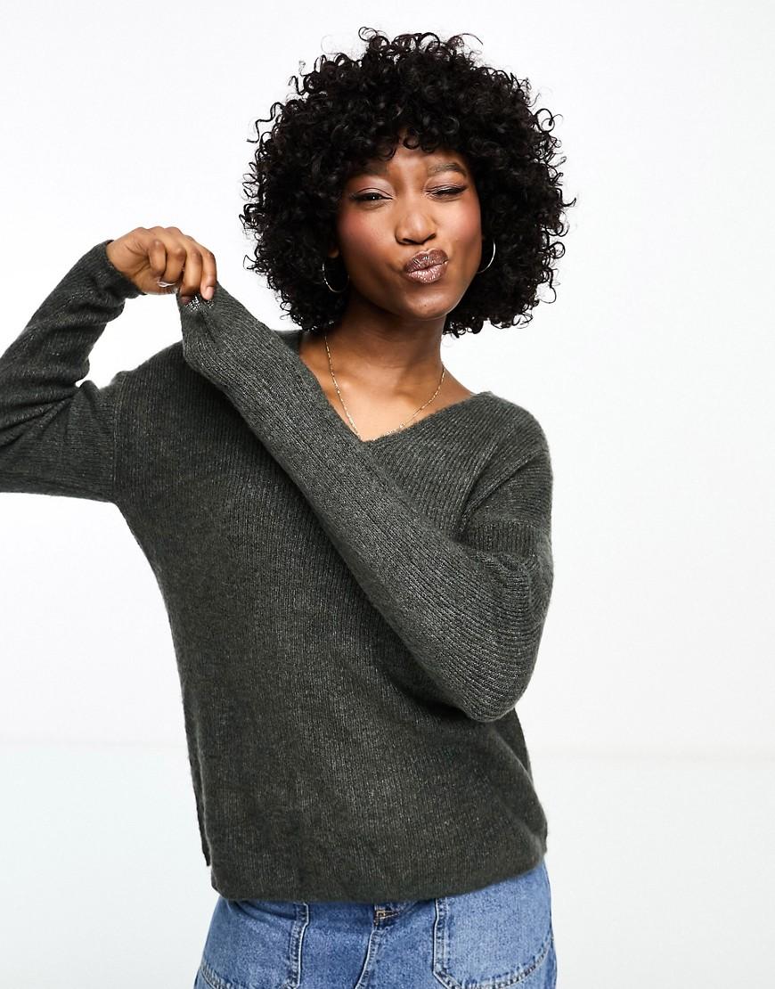 Vero Moda lightweight v neck sweater Product Image