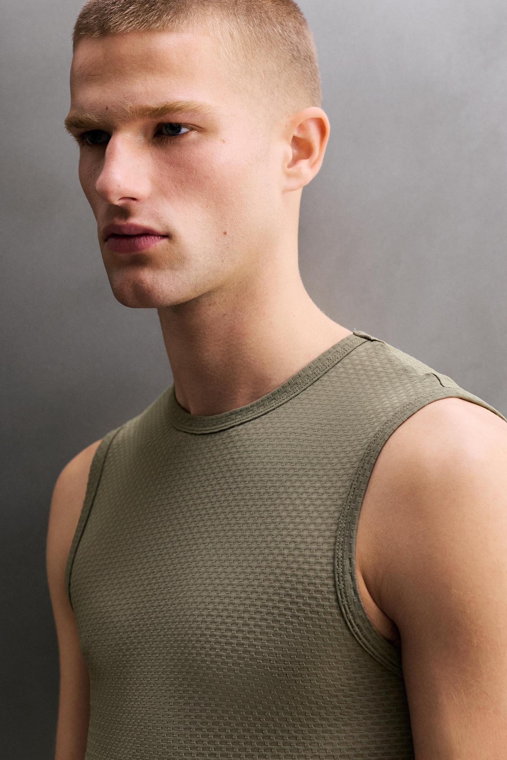 GRAVEL FIRST LAYER TANK TOP Product Image