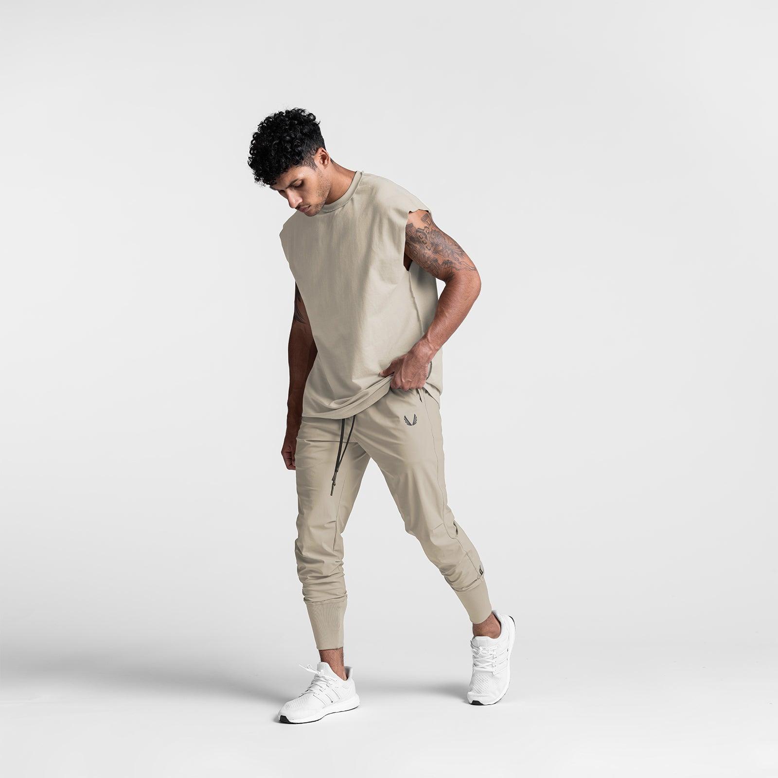 0477. Tetra-Lite® High Rib Jogger - Sand Smoke Male Product Image