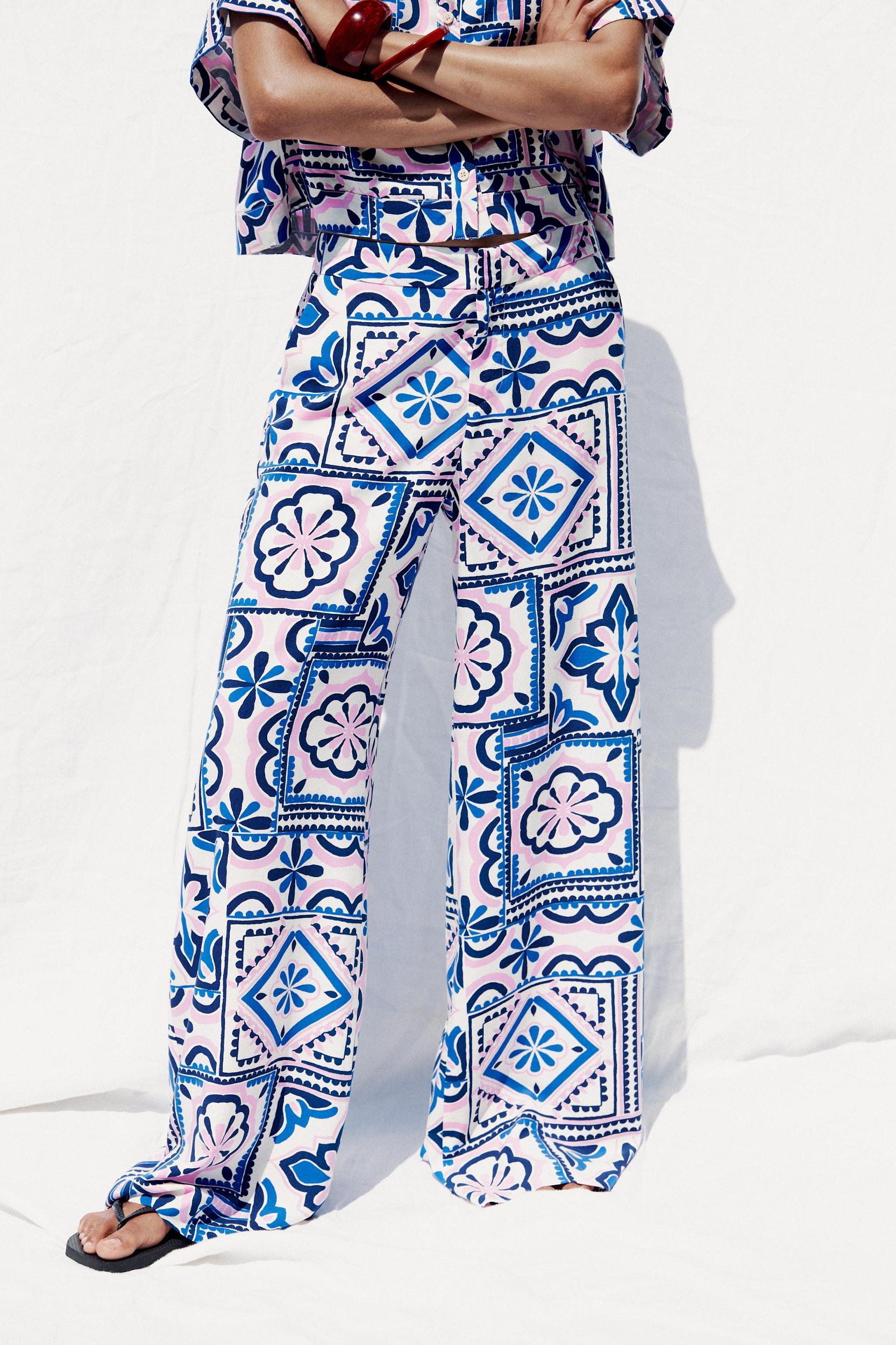 PRINTED PALAZZO PANTS Product Image