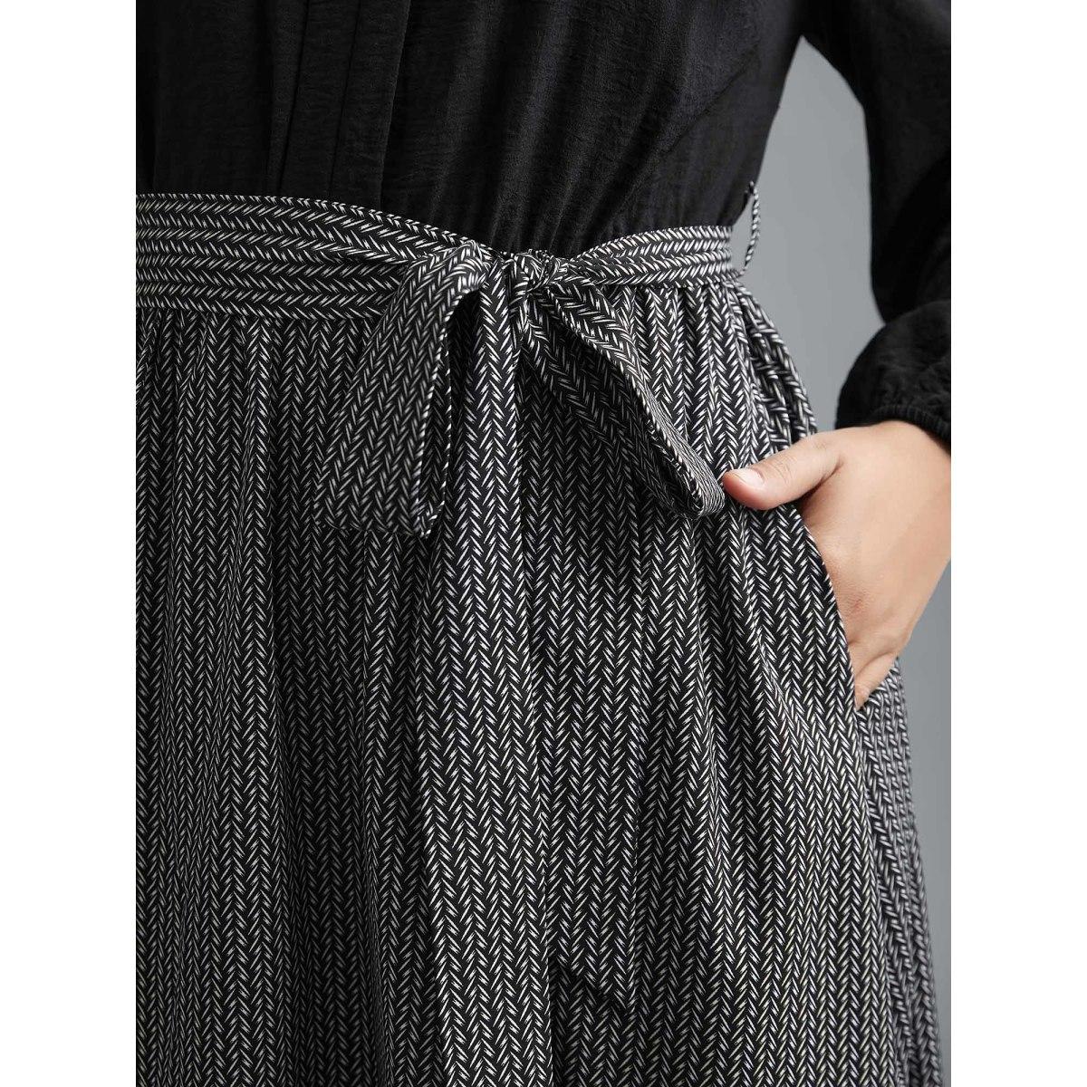 Plus Size Notched Collar Color Block Waist Tie Dress Black Women At the Office Belted Flat collar with V-notch Long Sleeve Curvy BloomChic 12/L Product Image