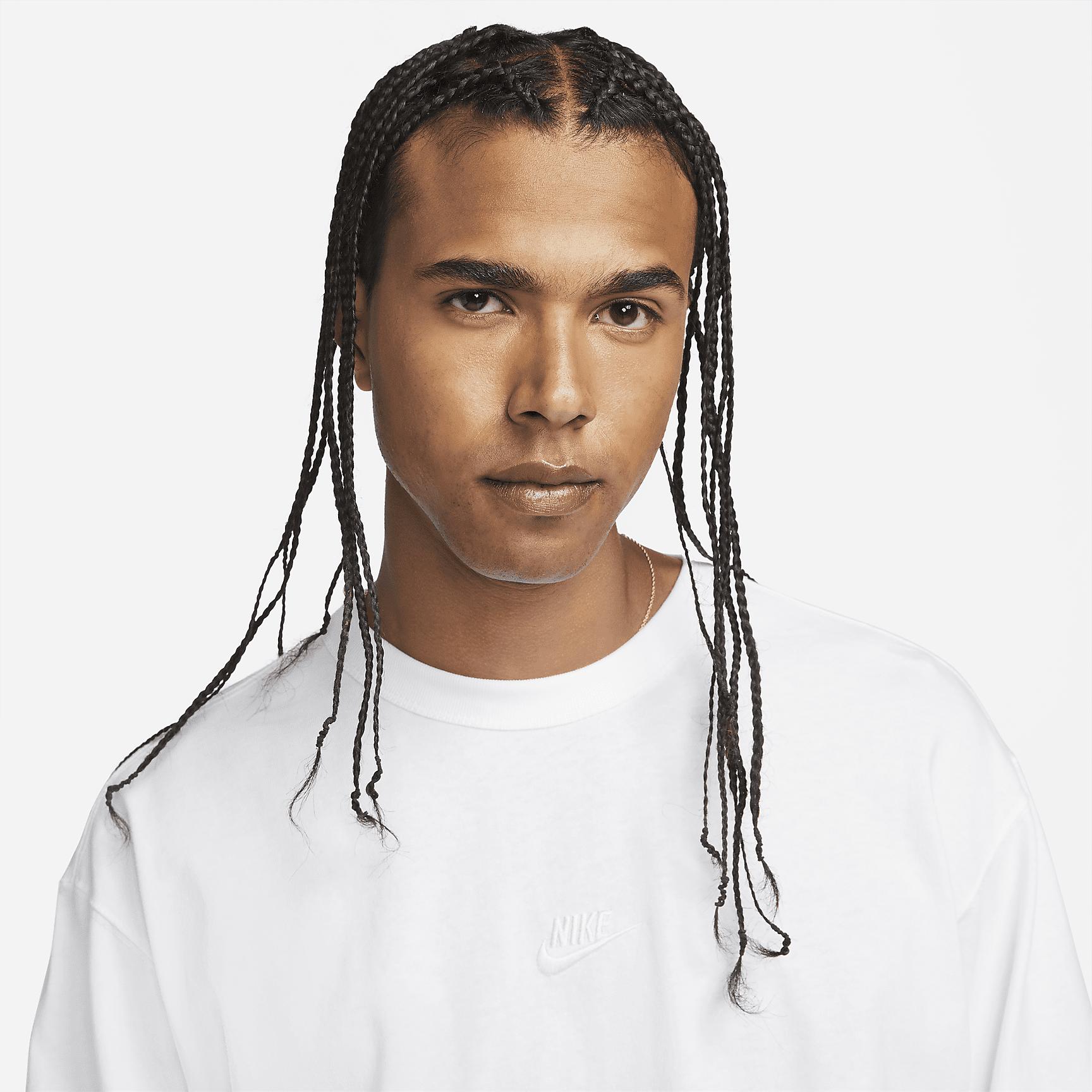 Mens Nike Sportswear Premium Essentials Long-Sleeve T-Shirt | DO7390-100 Product Image