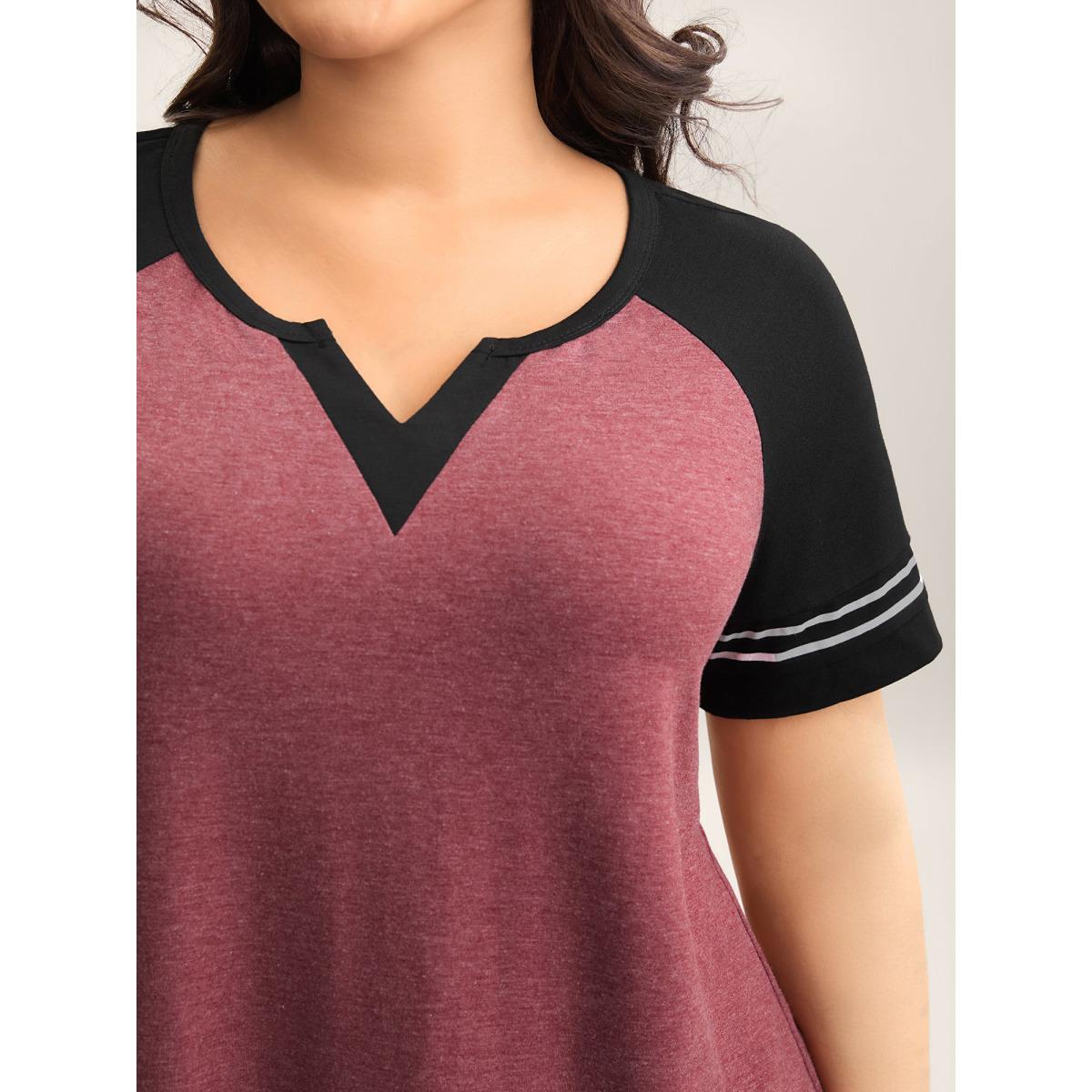 Plus Size Color Contrast Split Neck Everyday T-Shirt Scarlet Women Casual Contrast Notched collar Everyday-Casual T-shirts BloomChic 14-16/1X Product Image
