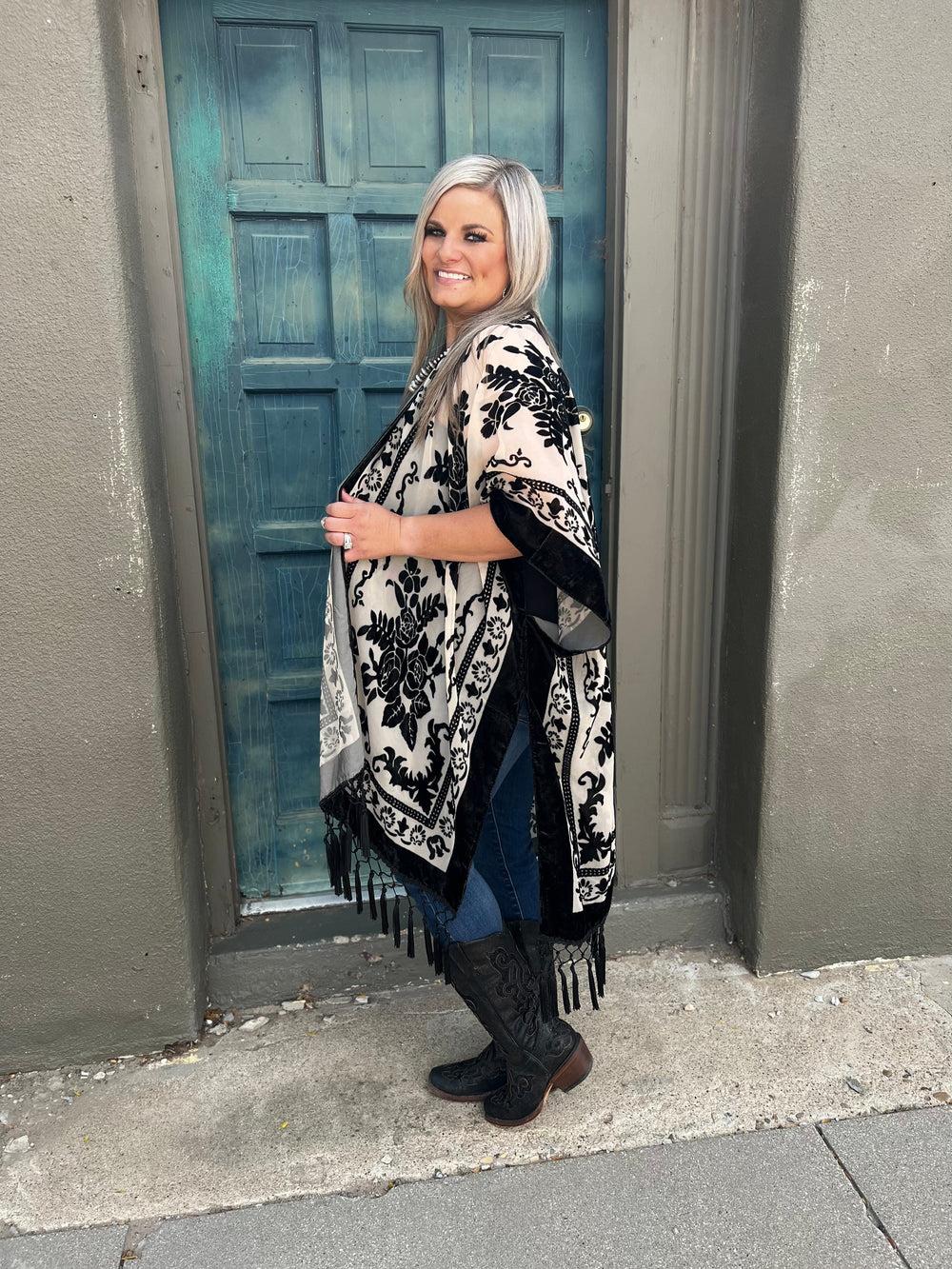 Velvet Sands Kimono* Product Image