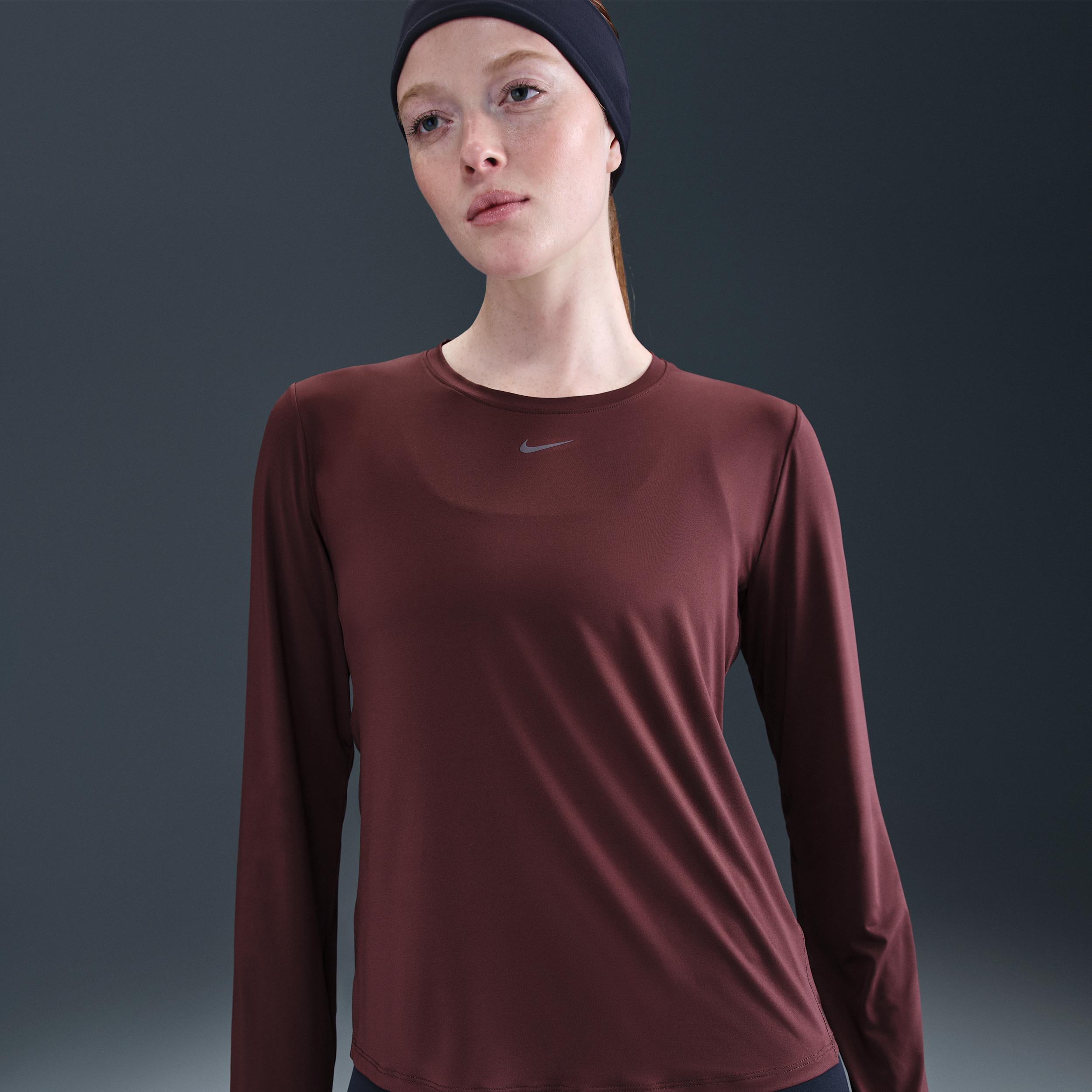 Nike One Classic Women's Dri-FIT Long-Sleeve Top Product Image