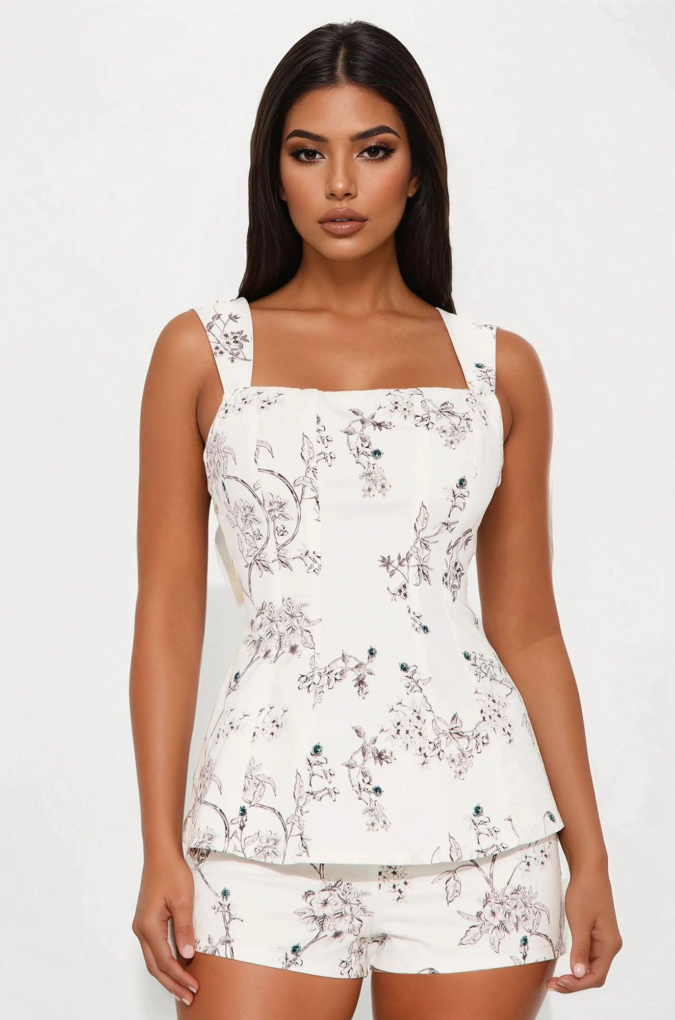 Floral Beauty Short Set - White/combo Female Product Image