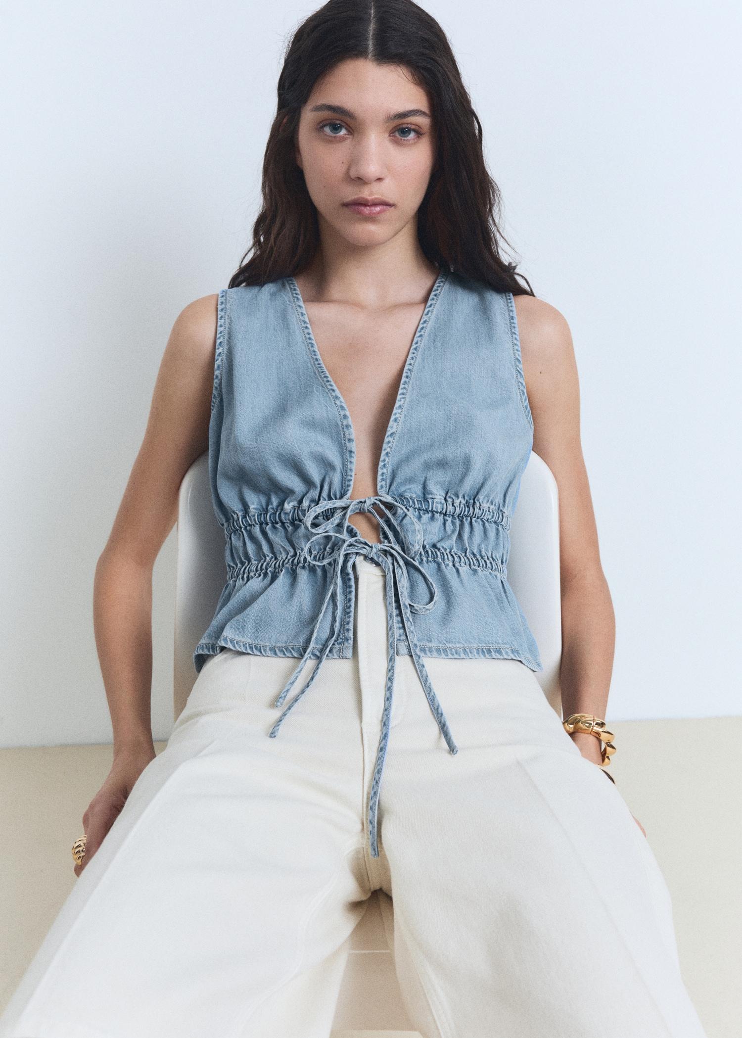 Lyocell top with tie closure - Women | MANGO USA Product Image