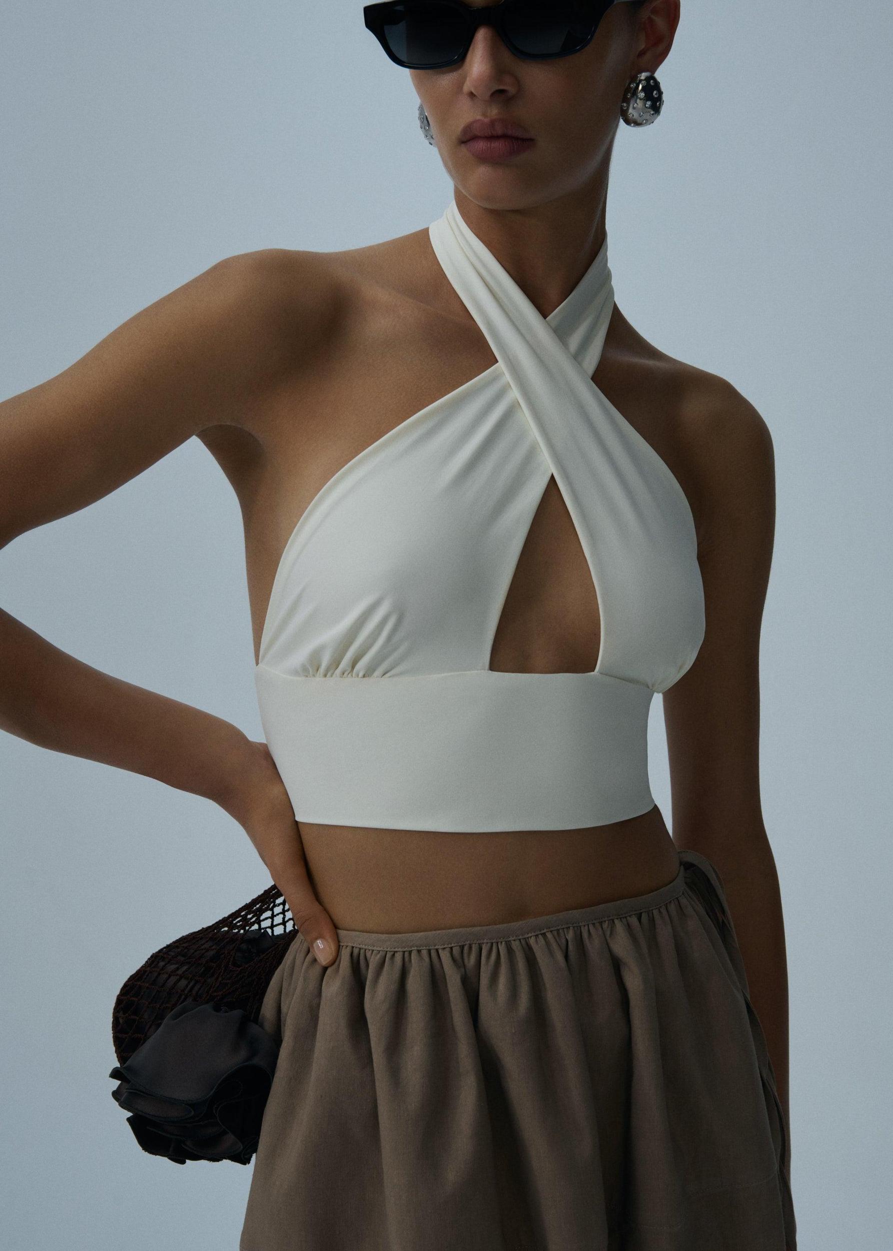 Tie waist balloon skirt in beige Product Image