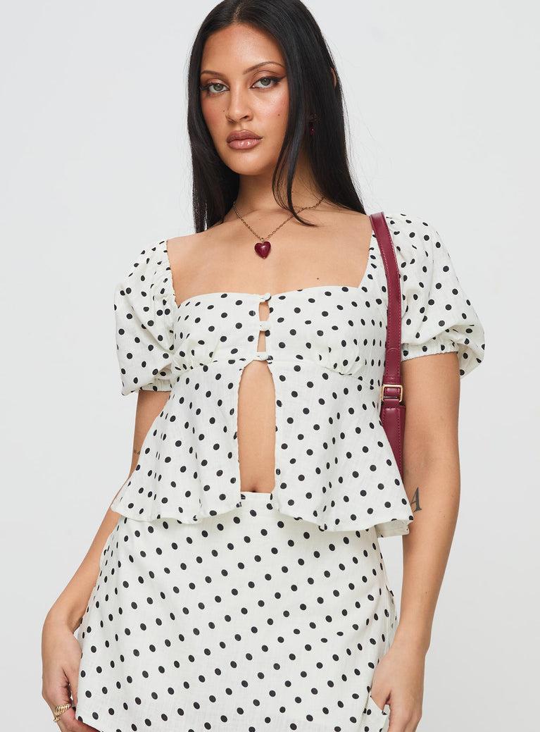 Passionfruit Linen Blend Top Cream/Black Polka Dot Product Image