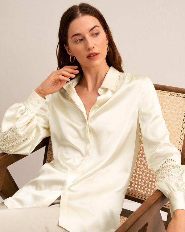 Armeria Lace Blouse Product Image