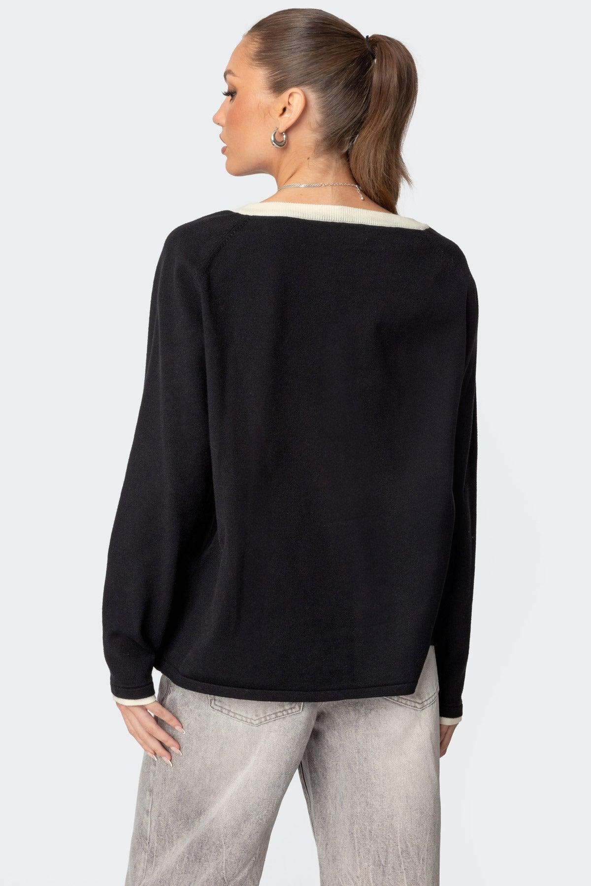 Contrast V Neck Knit Sweater Product Image