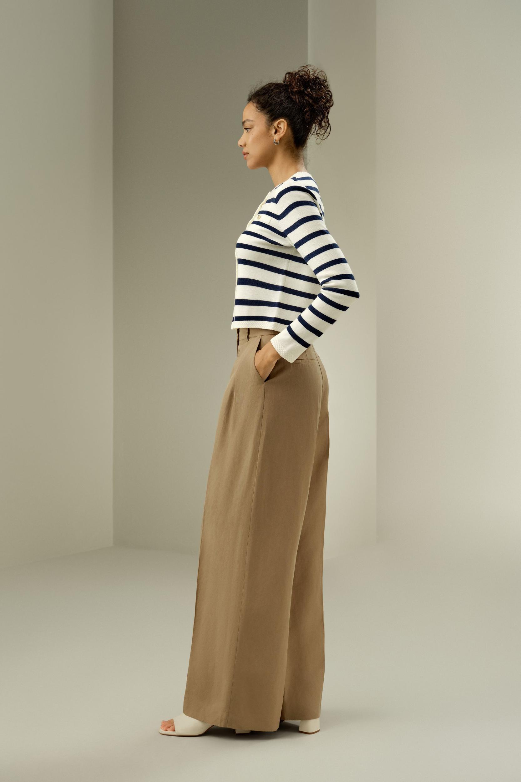 Front-Pleated Silk-Linen Blend Trousers Product Image