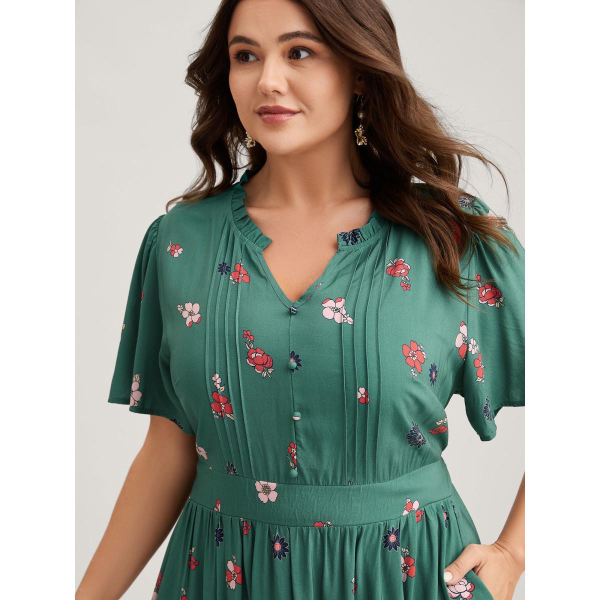 Plus Size Floral Pleated Notched Collar Midi Dress Emerald Women Flat collar with V-notch Short sleeve Curvy BloomChic 22-24/3X Product Image
