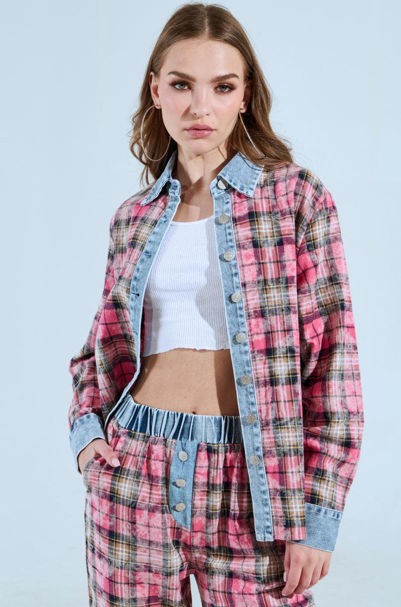 THE ONE BUTTON DOWN TOP Product Image