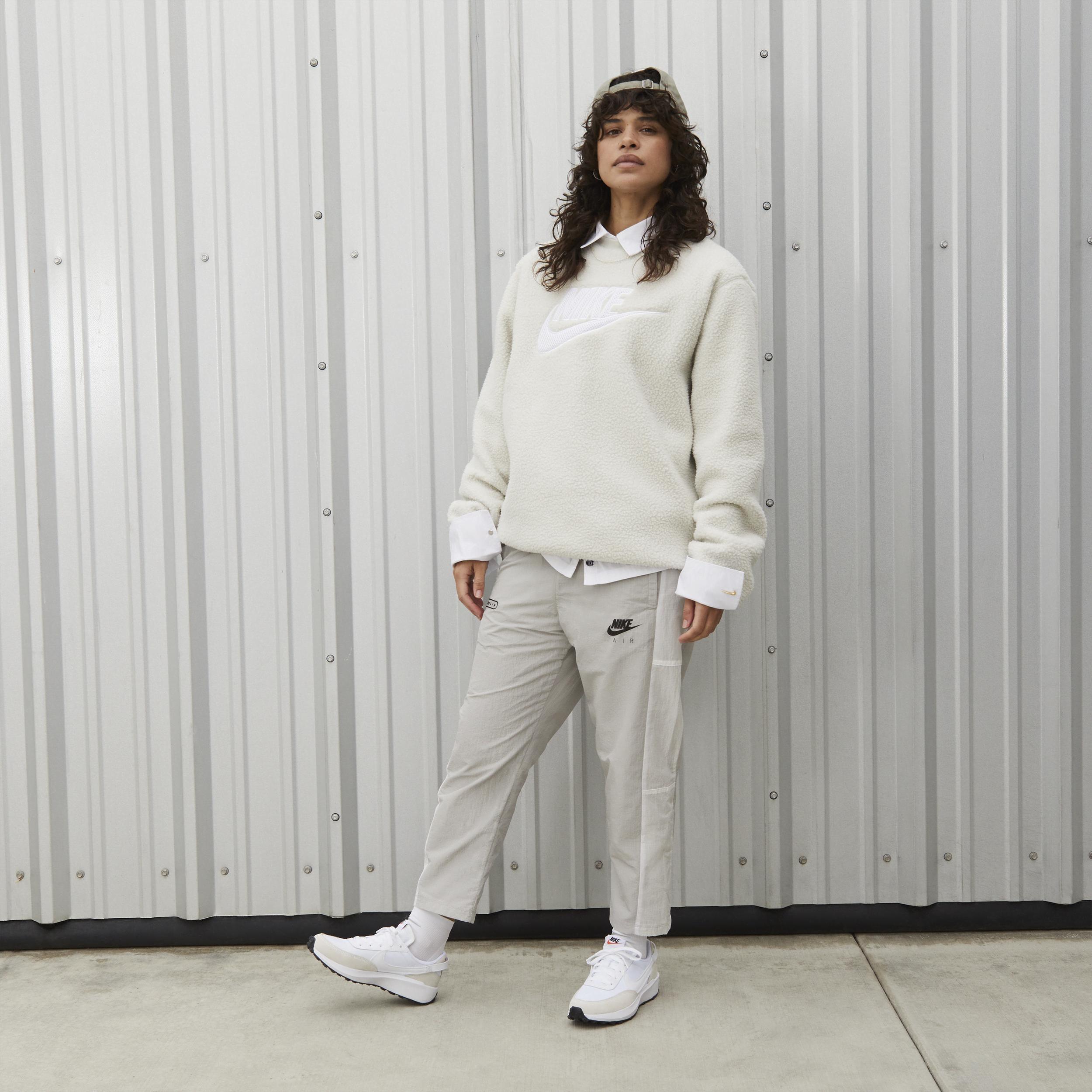 Nike Womens Waffle Debut Shoes | DH9523-100 Product Image