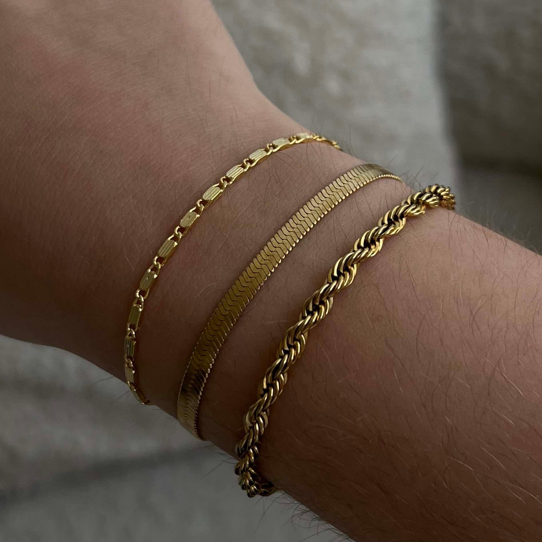 Tennis Club Bracelet Product Image