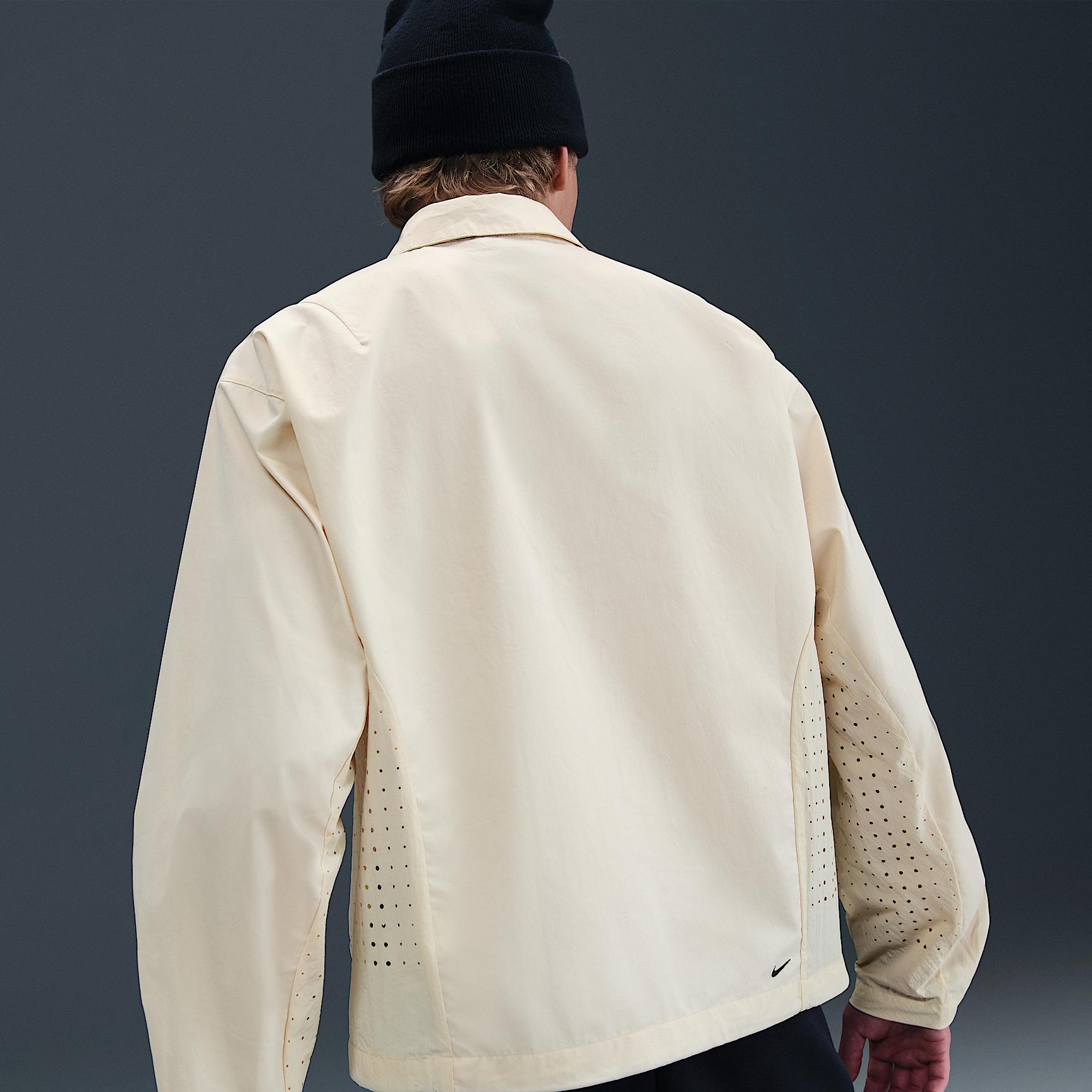 Mens Nike Sportswear Tech Button-Down Top | HJ2936-234 Product Image