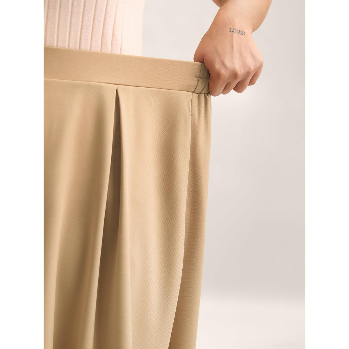 Plus Size Plain Stretchy Waist Pleated Midi Skirt Women Champagne At the Office Pleated Medium stretch Side seam pocket Work Skirts BloomChic 12/L Product Image