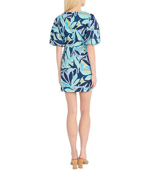 Donna Morgan Poplin Floral Print Sweetheart Neck Short Sleeve Sheath Mini Dress Product Image