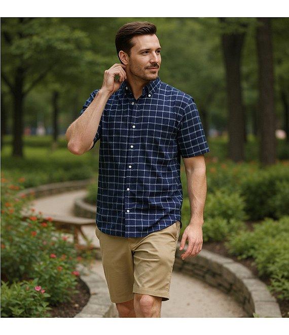 Roundtree & Yorke The Traveler Performance Short Sleeve Windowpane Sport Shirt Product Image