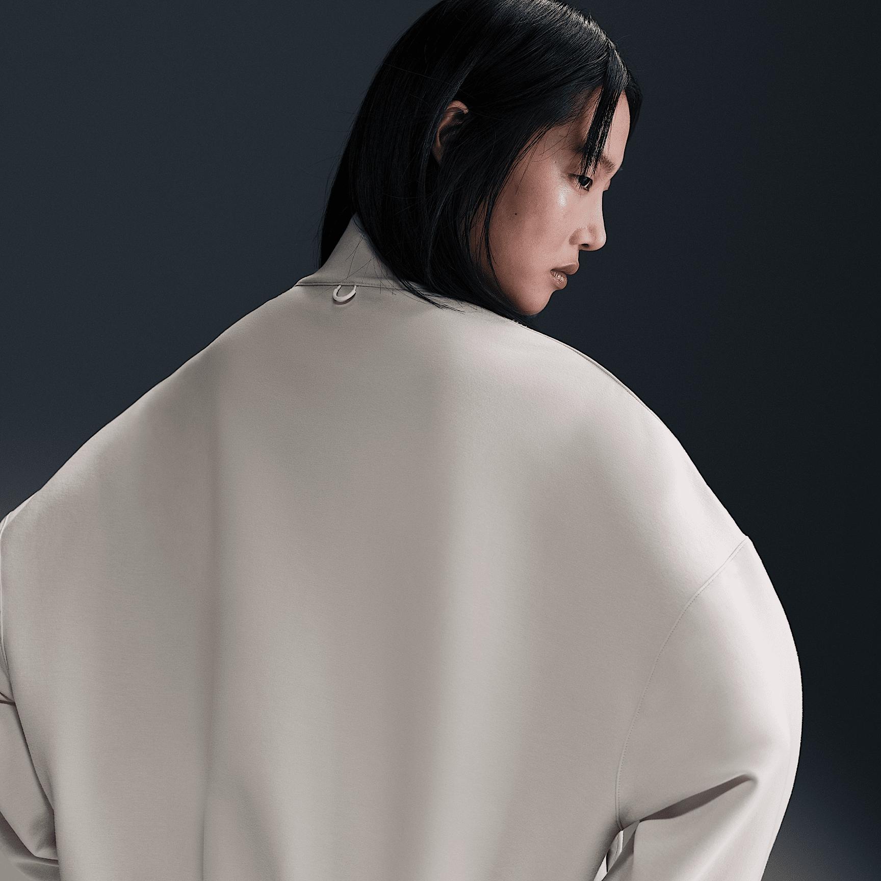 Nike Womens 24.7 ImpossiblySoft Dri-FIT Oversized 1/2-Zip Top | HQ8188-104 Product Image