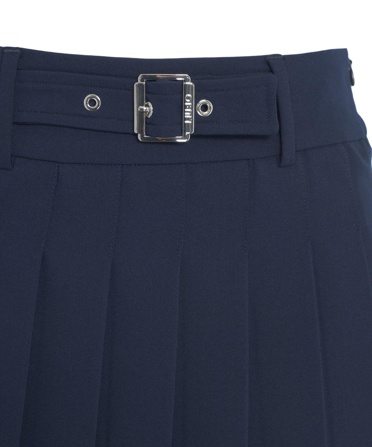 Pleated miniskirt Product Image