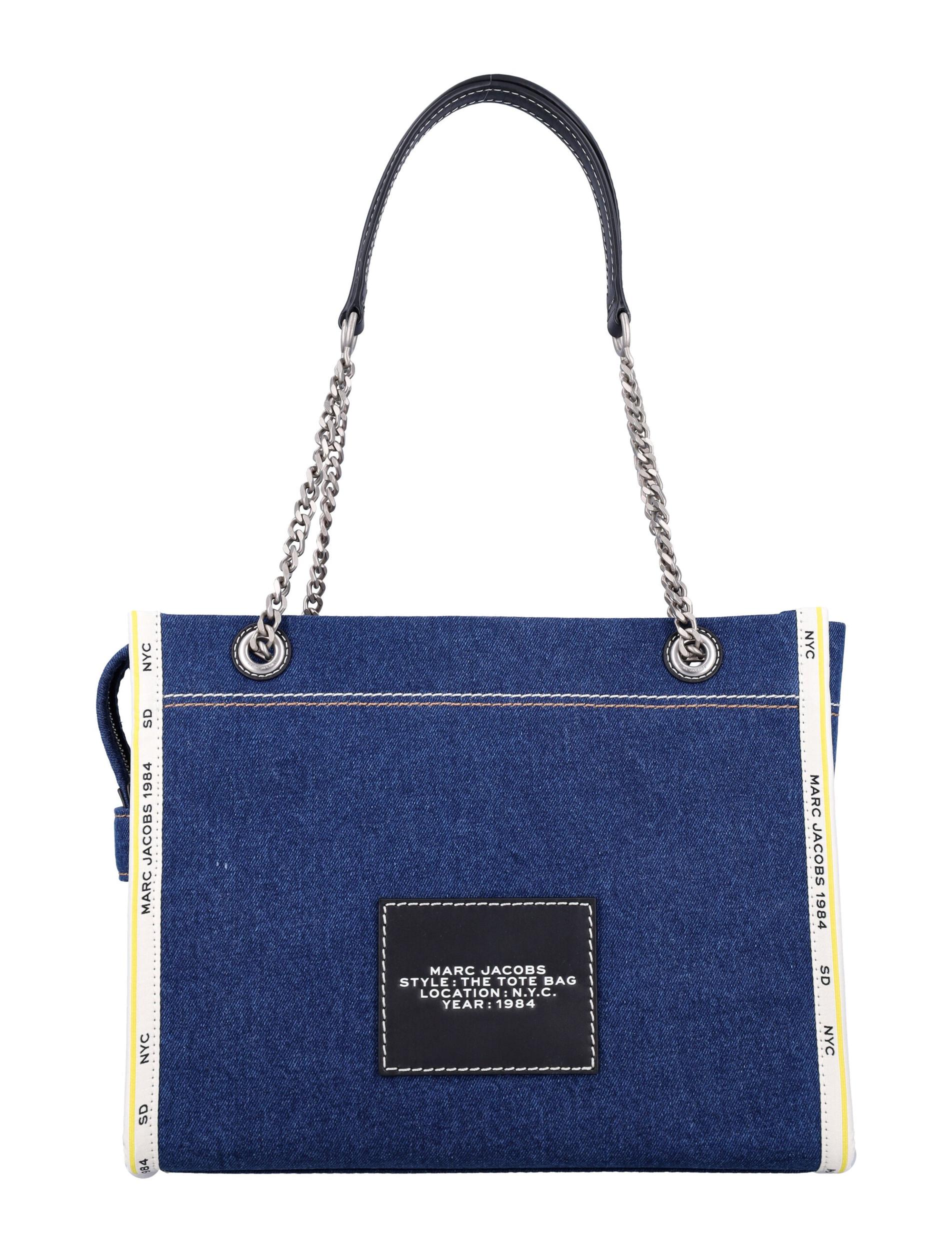 MARC JACOBS The Medium Tote In Blue Denim With Embroidered Logo In Dark Wash Product Image