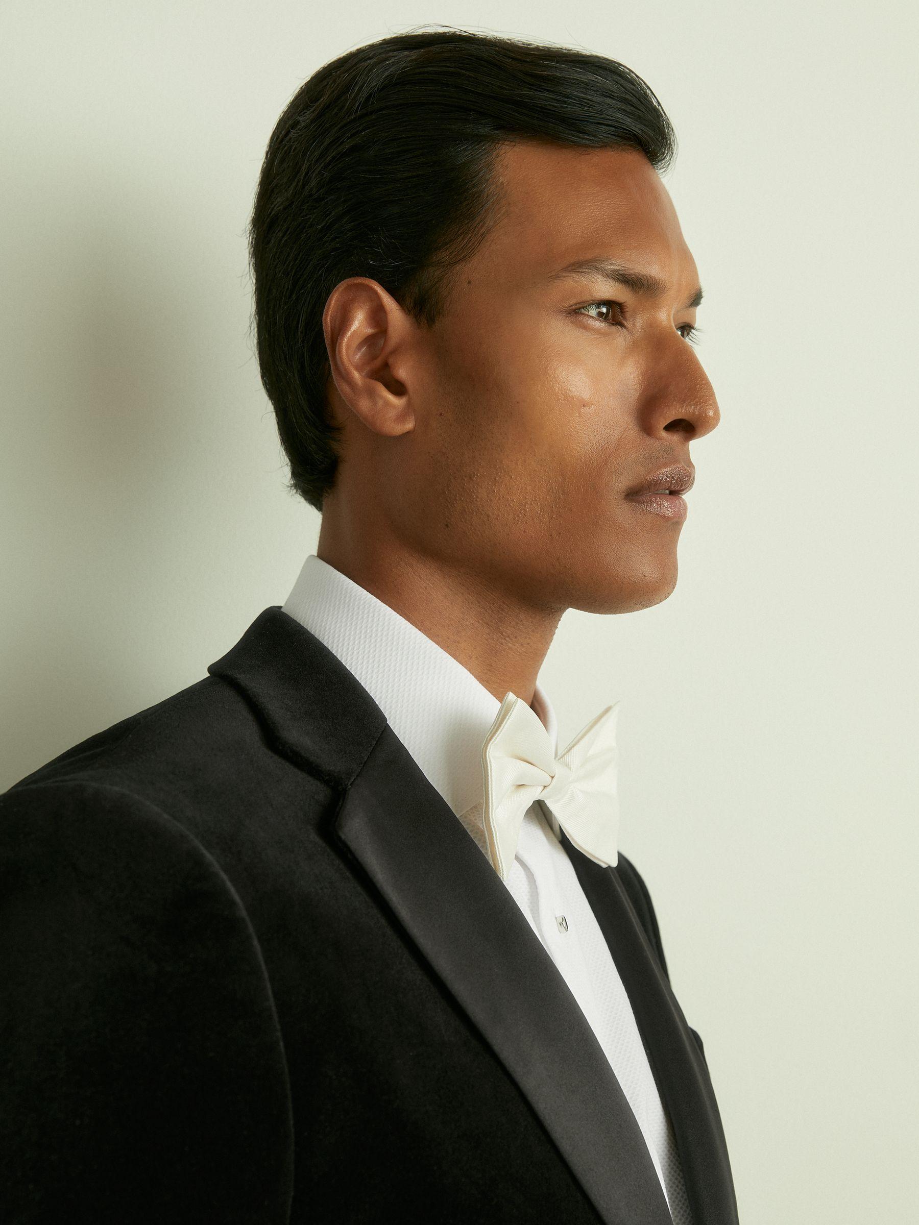 Velvet Single-Breasted Blazer Tailored Fit in Black Product Image