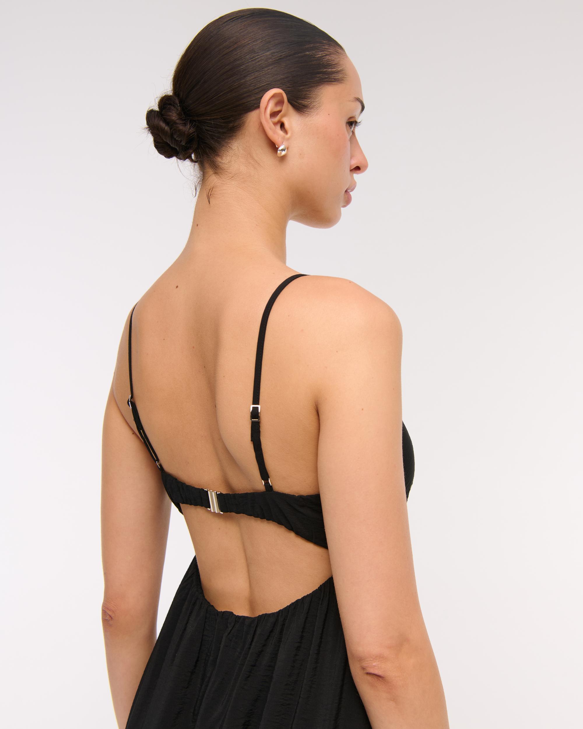 Bra-Free Clasp-Back Flowy Maxi Dress Product Image