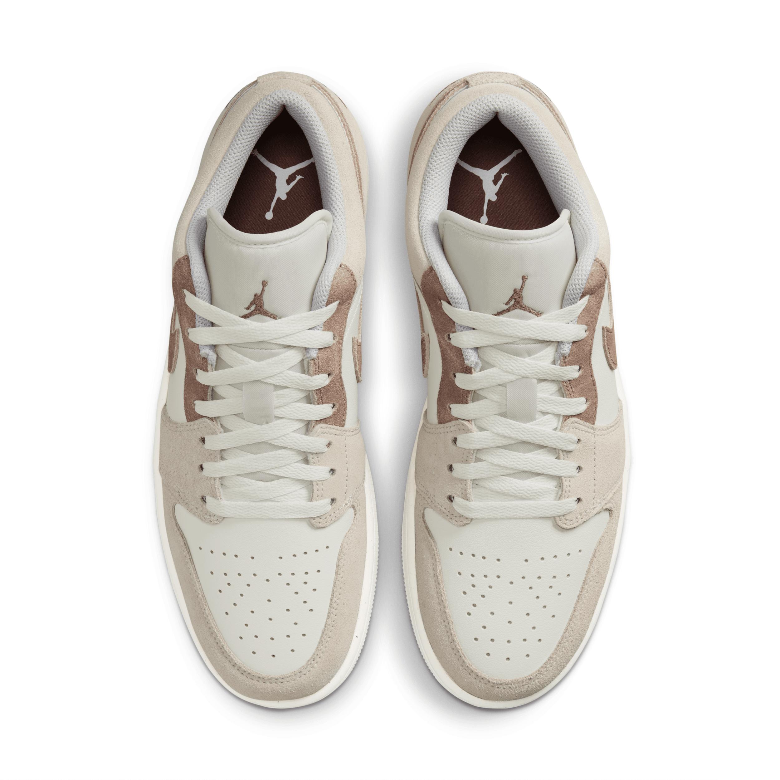Men's Air Jordan 1 Low SE Shoes Product Image