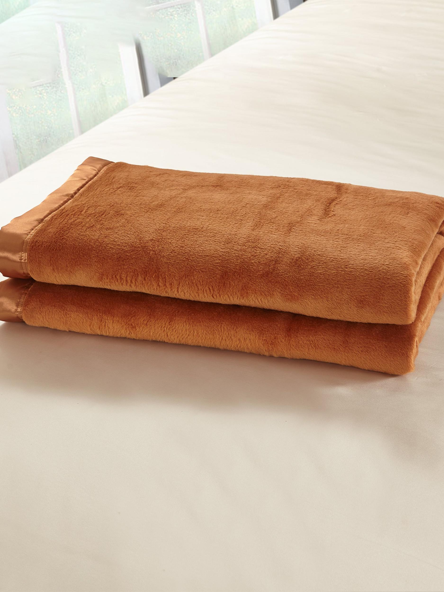 Silk Blanket Product Image