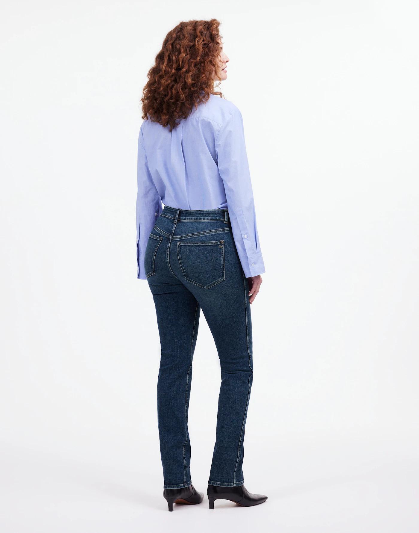 Tall Curvy Mid-Rise Stovepipe Jeans in Deming Wash Product Image