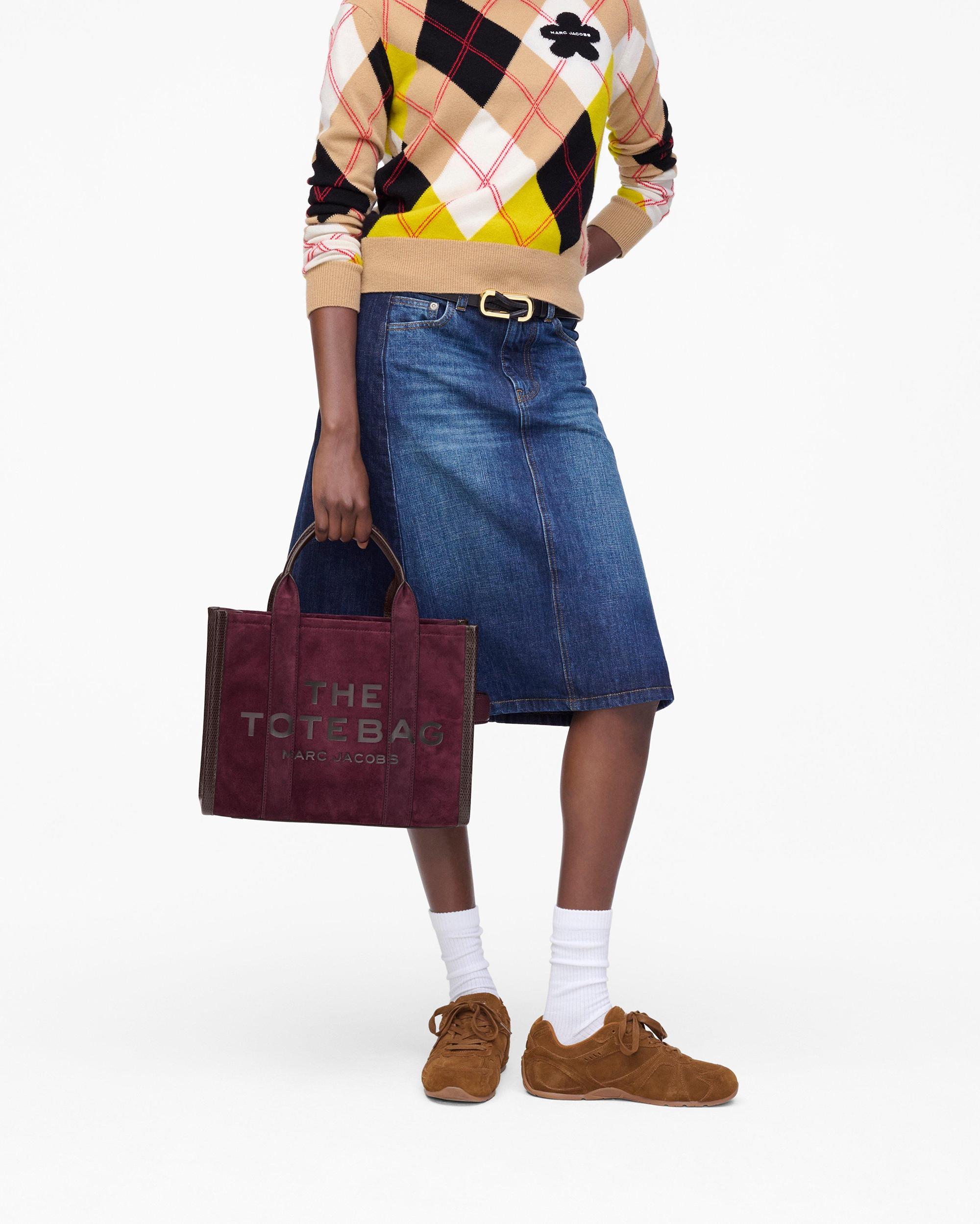 The Canvas Medium Tote Bag Product Image