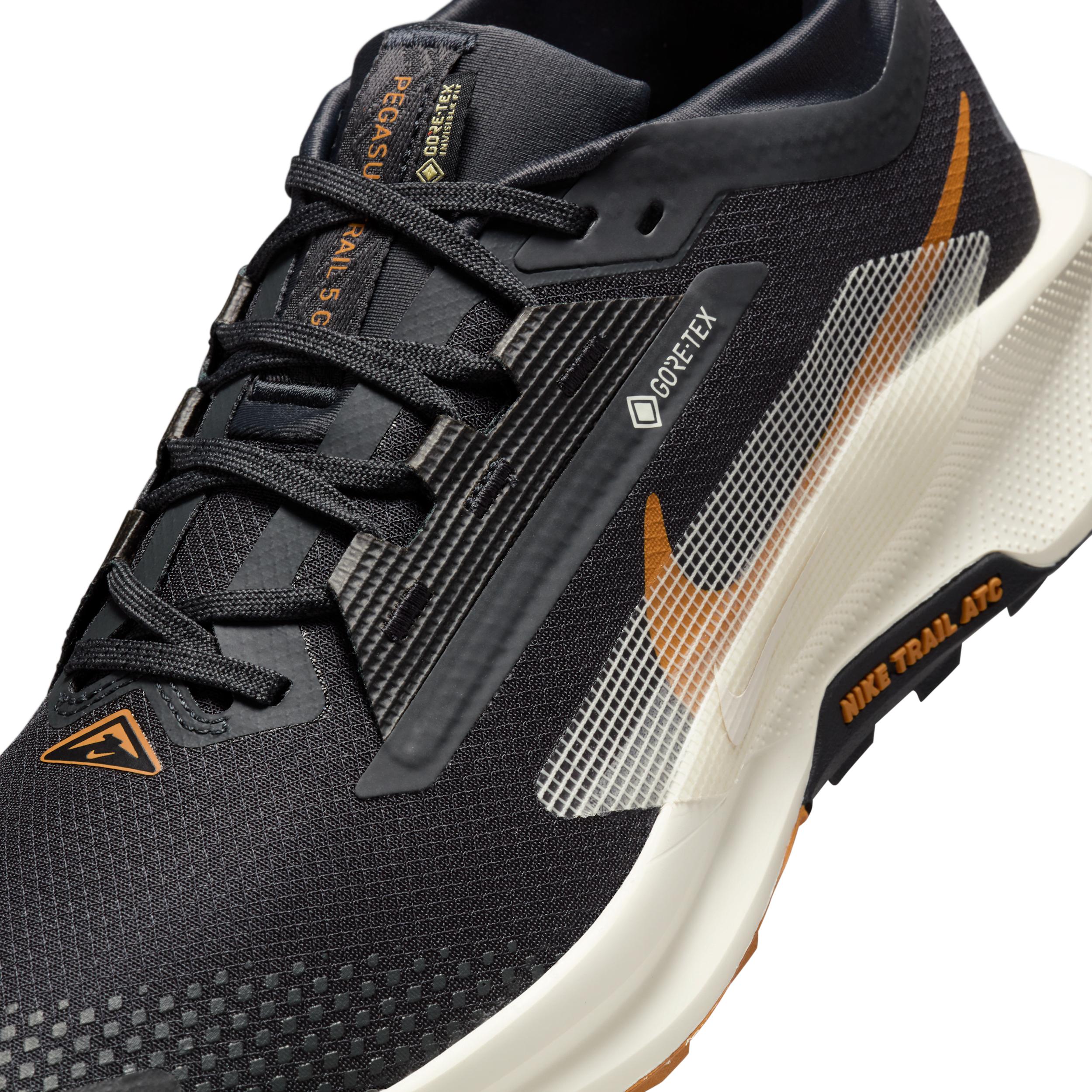 Nike Men's Pegasus Trail 5 GORE-TEX Waterproof Trail Running Shoes Product Image