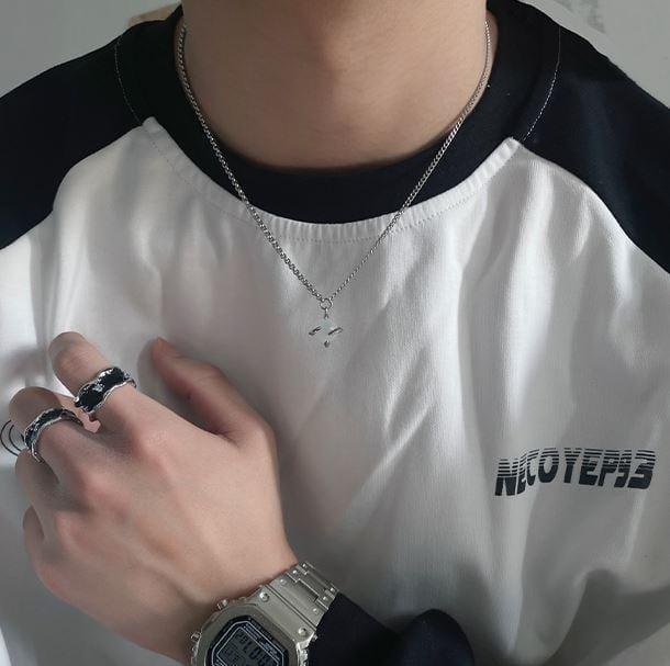 GHOST MULTI LAYER CHAIN NECKLACE Product Image