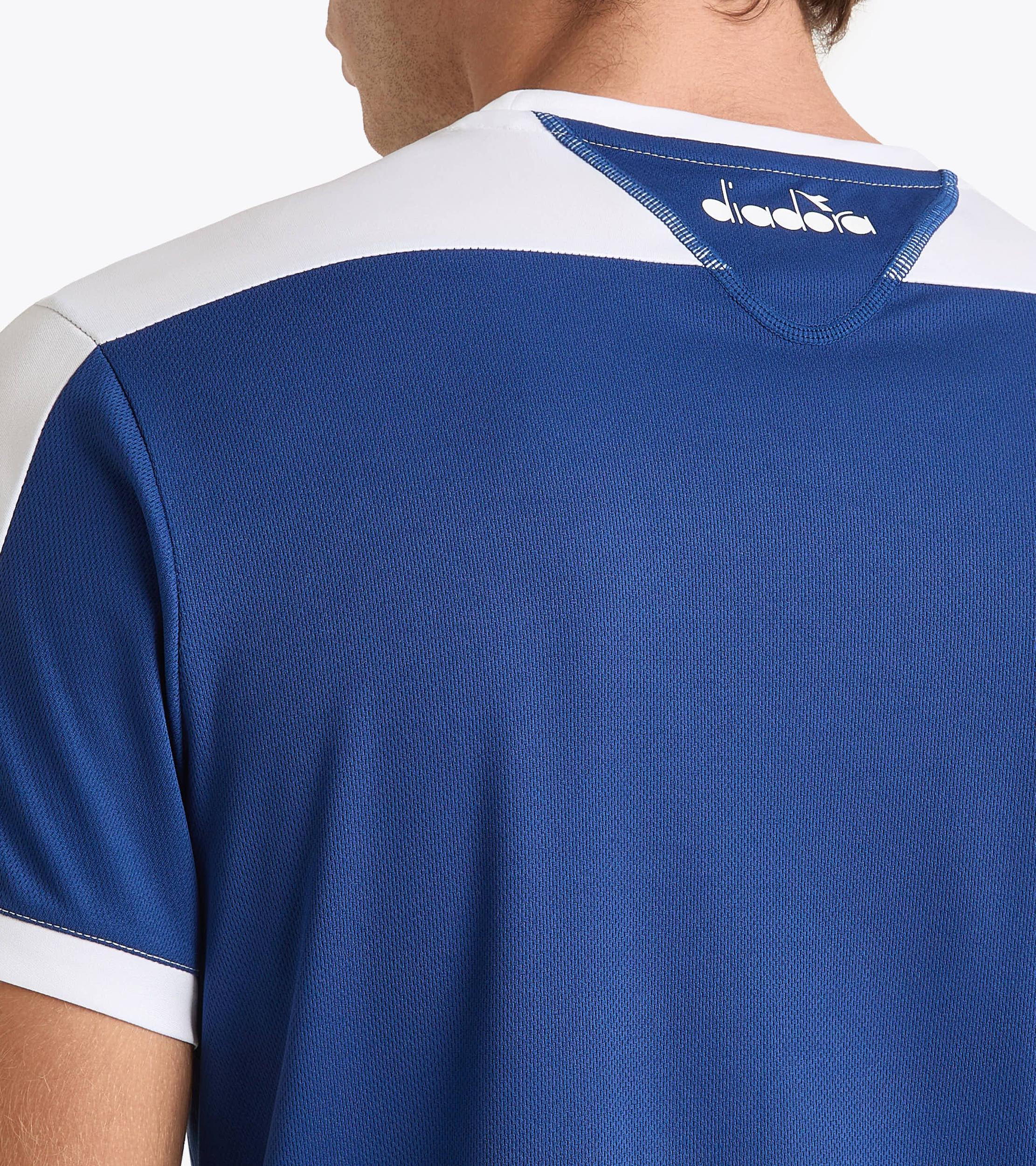 T-SHIRT COURT Product Image