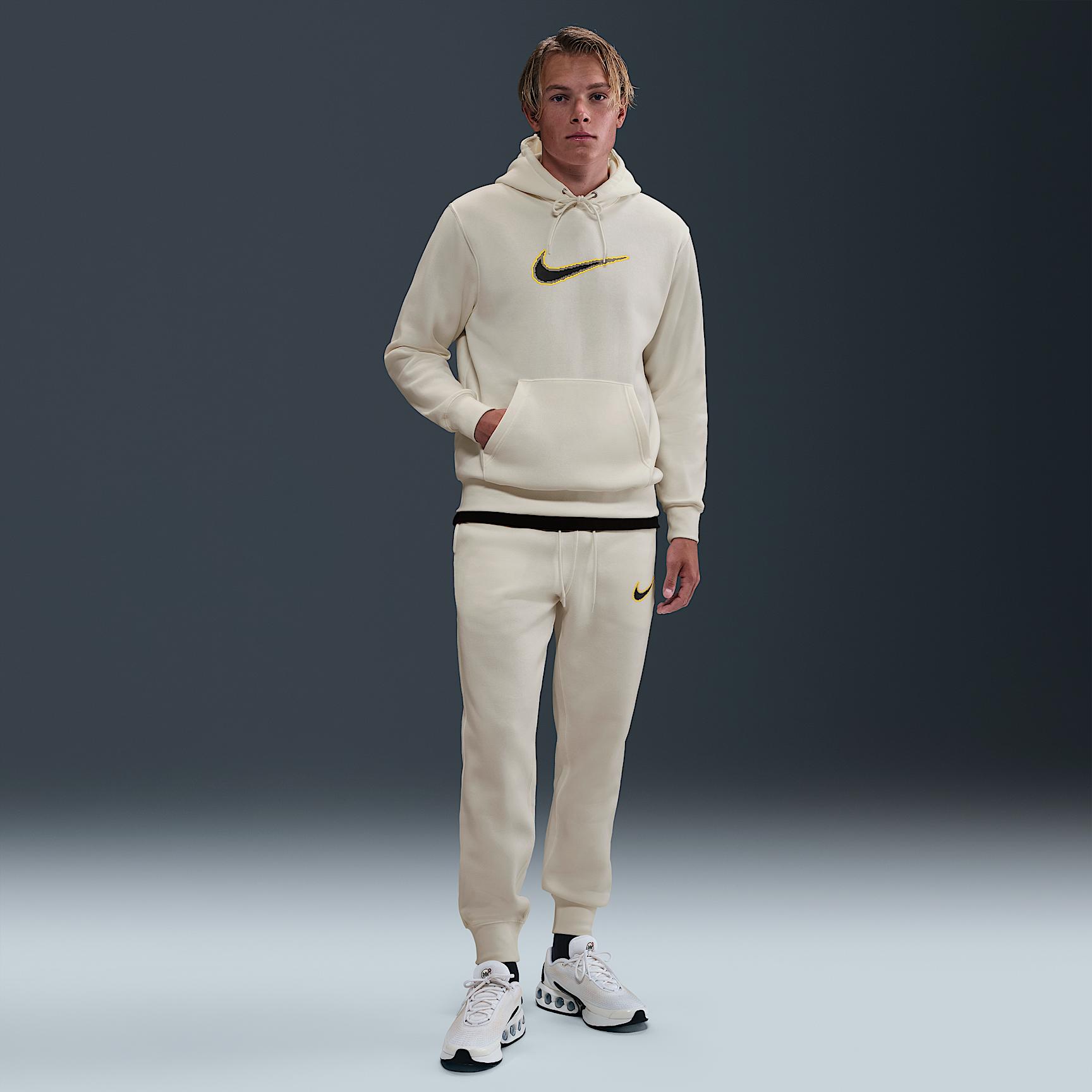 Mens Nike Sportswear Club Fleece Hoodie | HV0854-133 Product Image