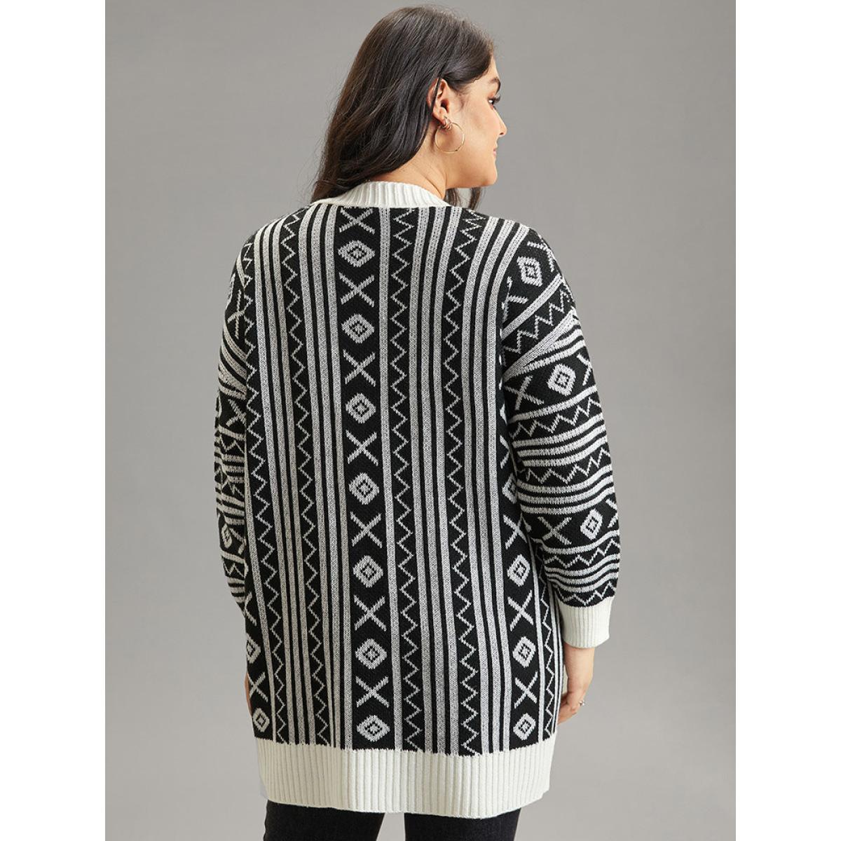 Plus Size Geometric Bandana Contrast Pocket Cardigan Black Women Casual Loose Long Sleeve Dailywear Cardigans BloomChic 26/4X Product Image