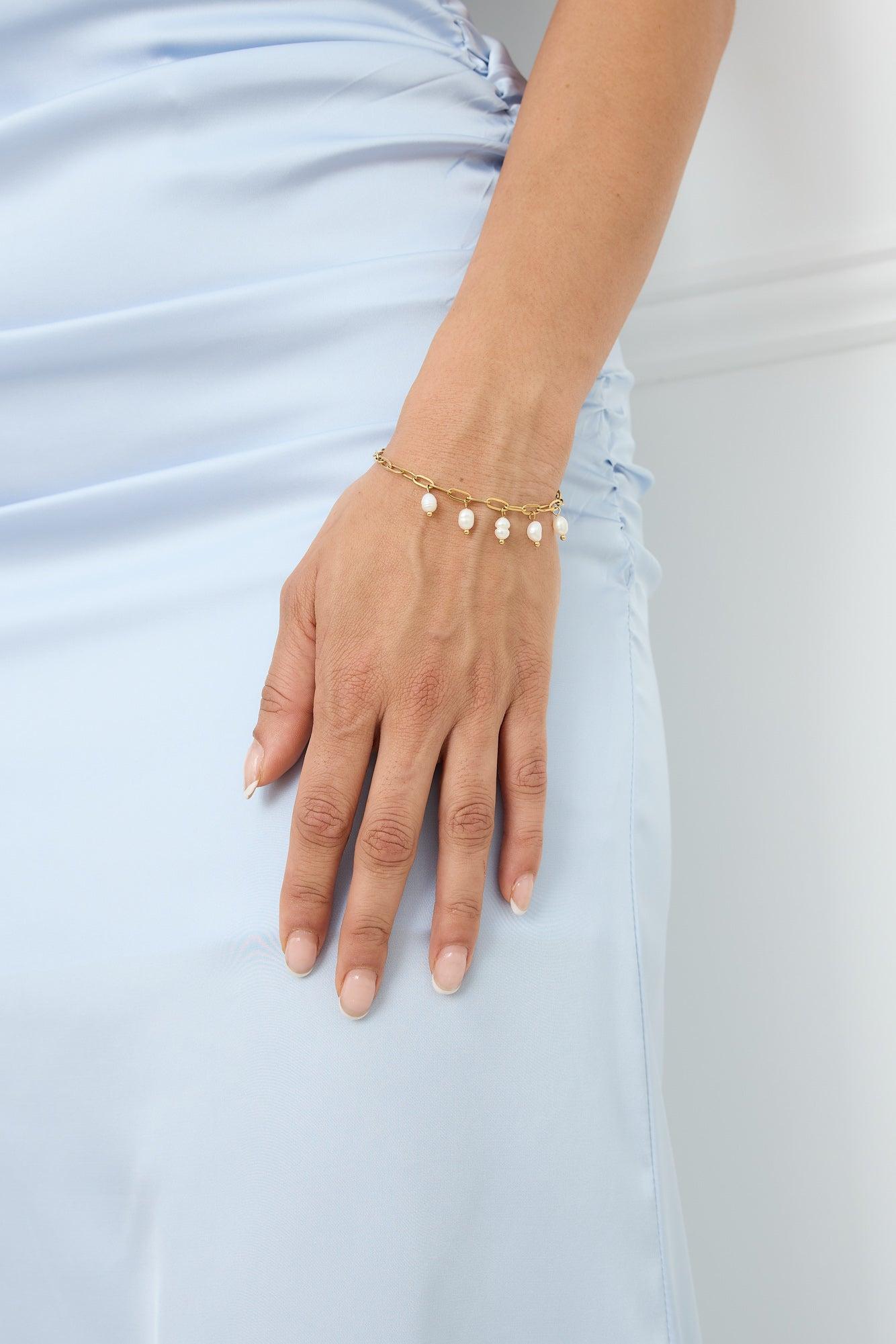 Pearl Bloom Bracelet Gold Product Image