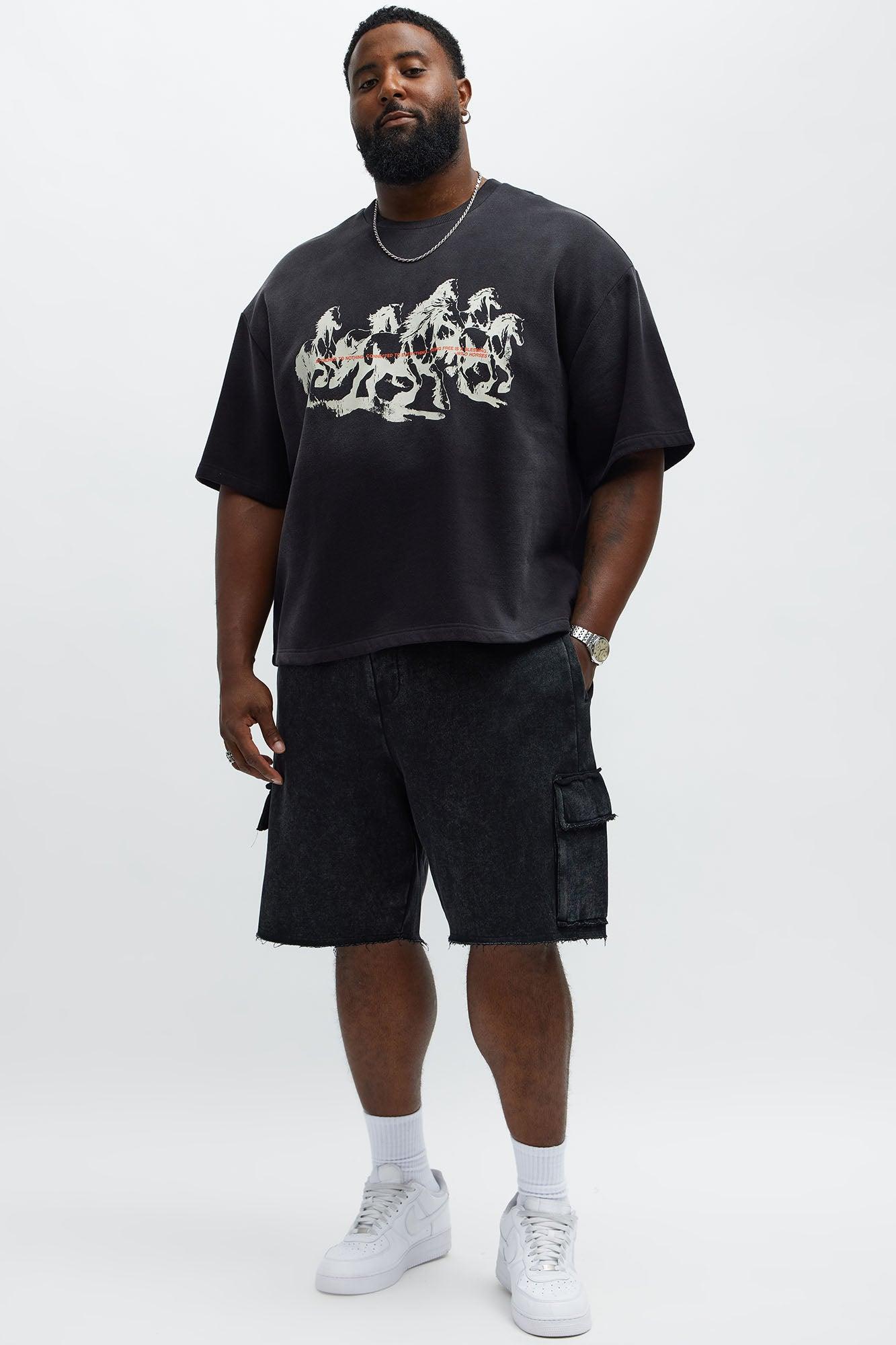Cargo Baggy Sweatshort - Black Male Product Image