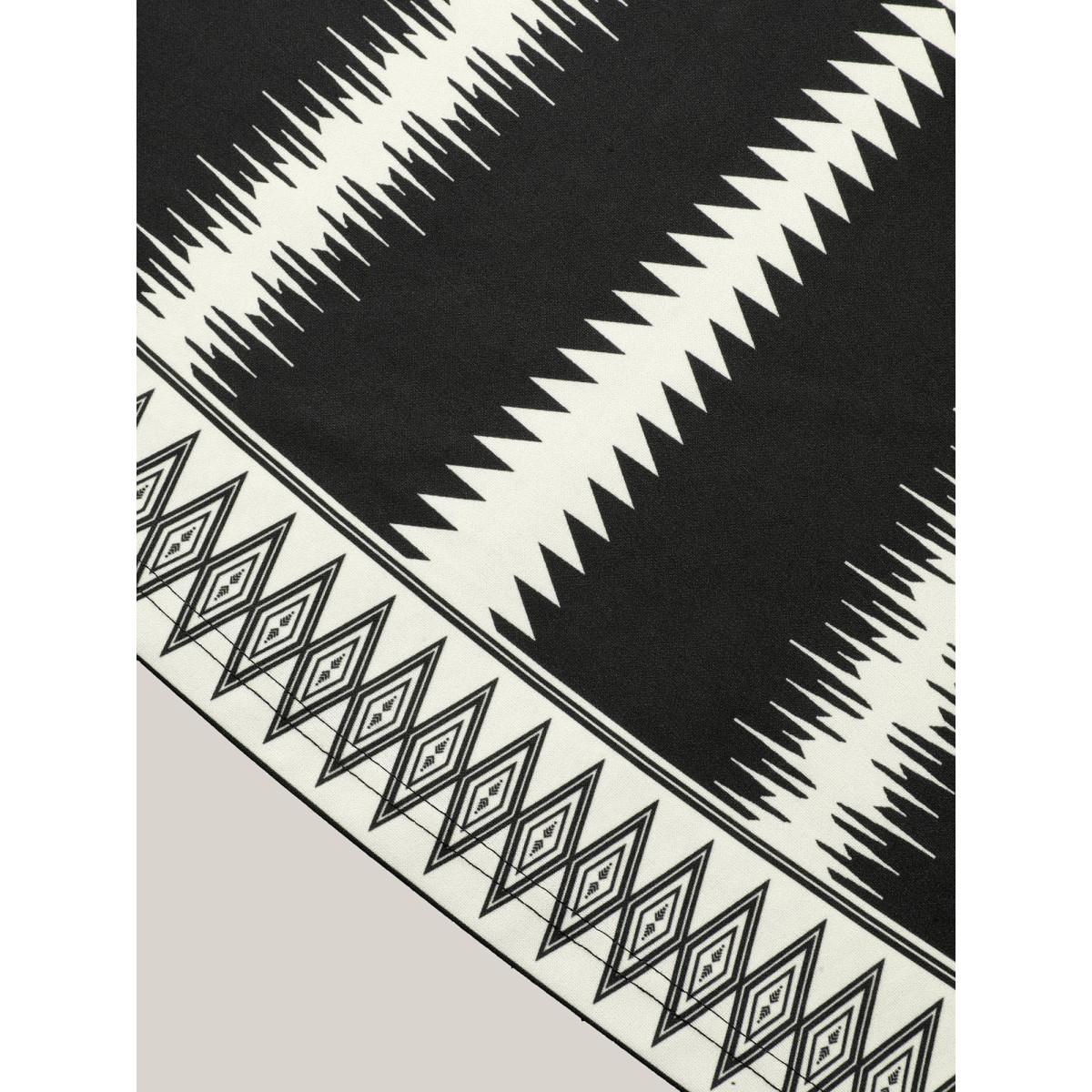 Plus Size Geometric Pattern Flared Midi Skirt Women Black Elegant Contrast Low stretch Side seam pocket Everyday Skirts BloomChic 26/4X Product Image