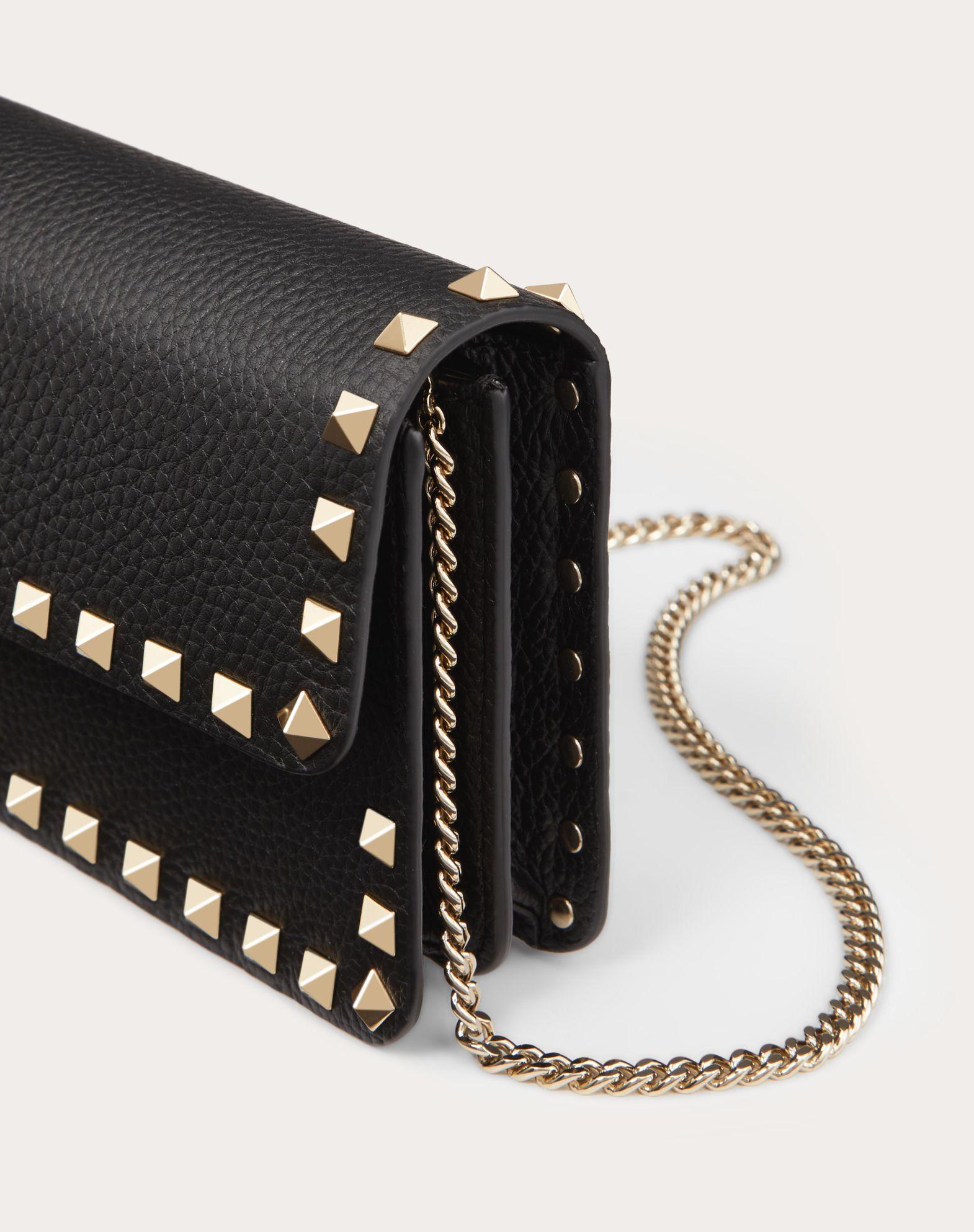Rockstud Grainy Calfskin Chain Pouch  Product Image