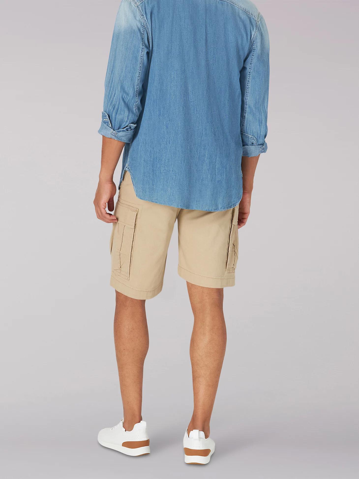 Men's Extreme Motion Carolina Cargo Short | Men's Shorts | Lee® Product Image