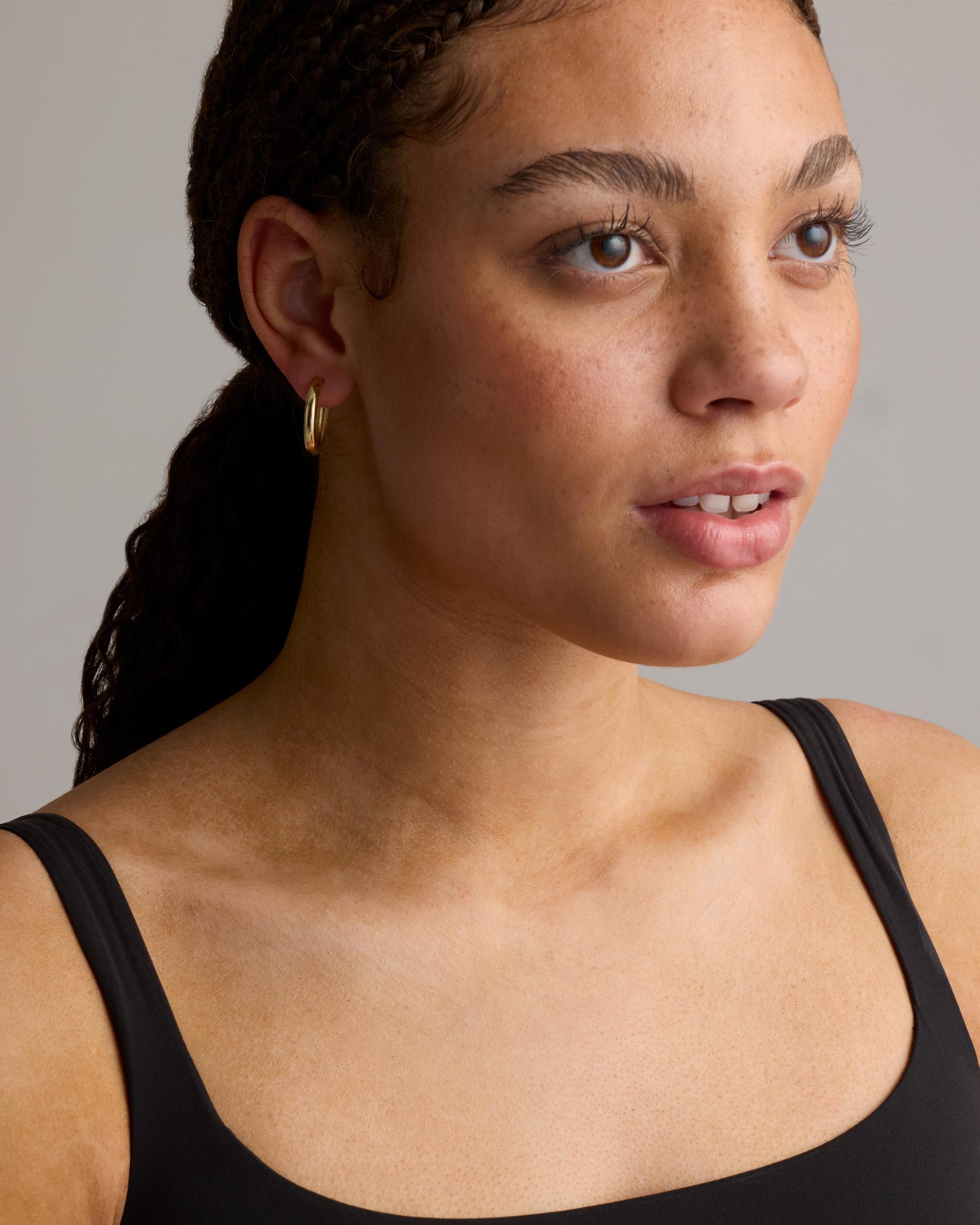 Quince | Women's 14K Gold Bold Hoop Earrings Product Image