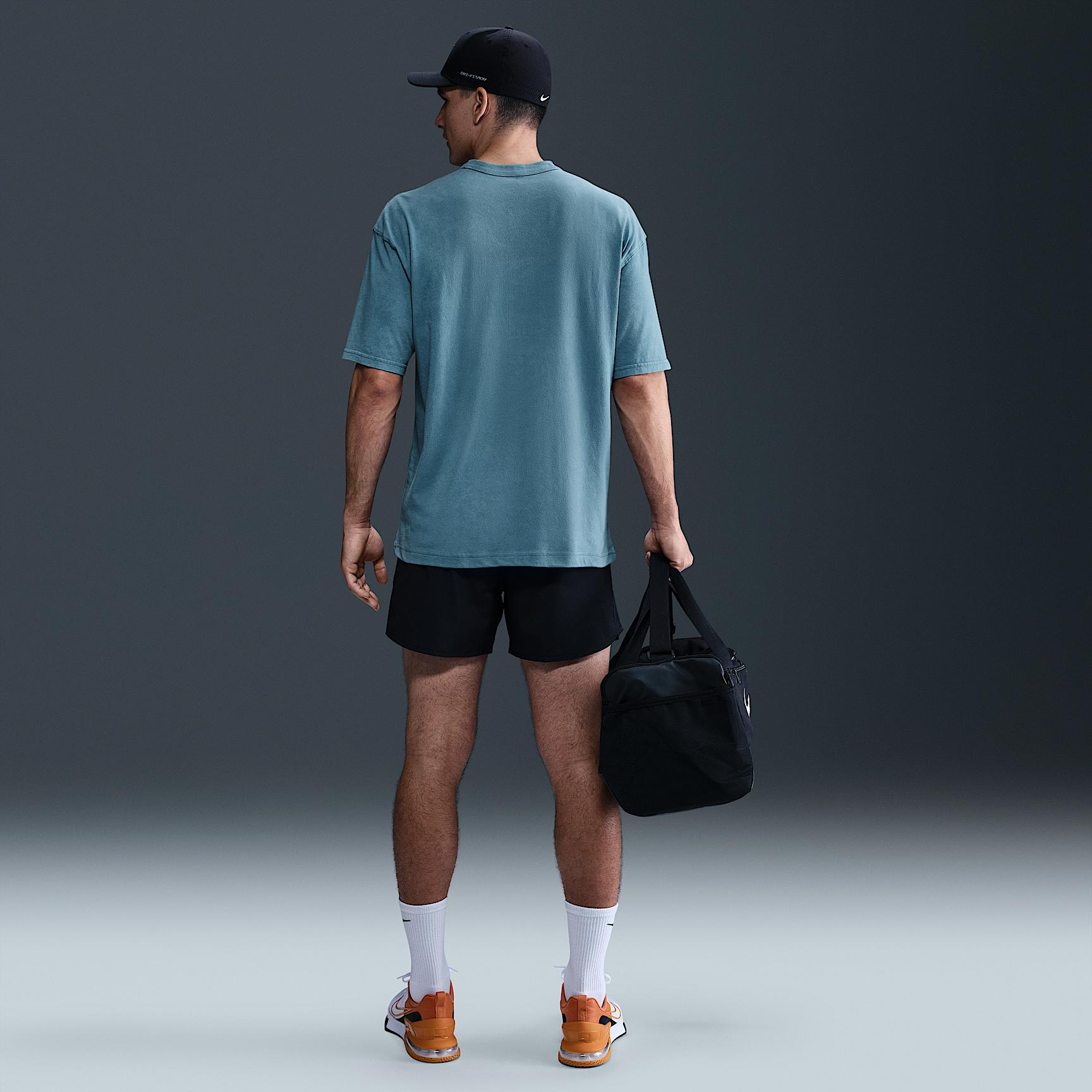 Nike Men's Max90 Fitness T-Shirt Product Image