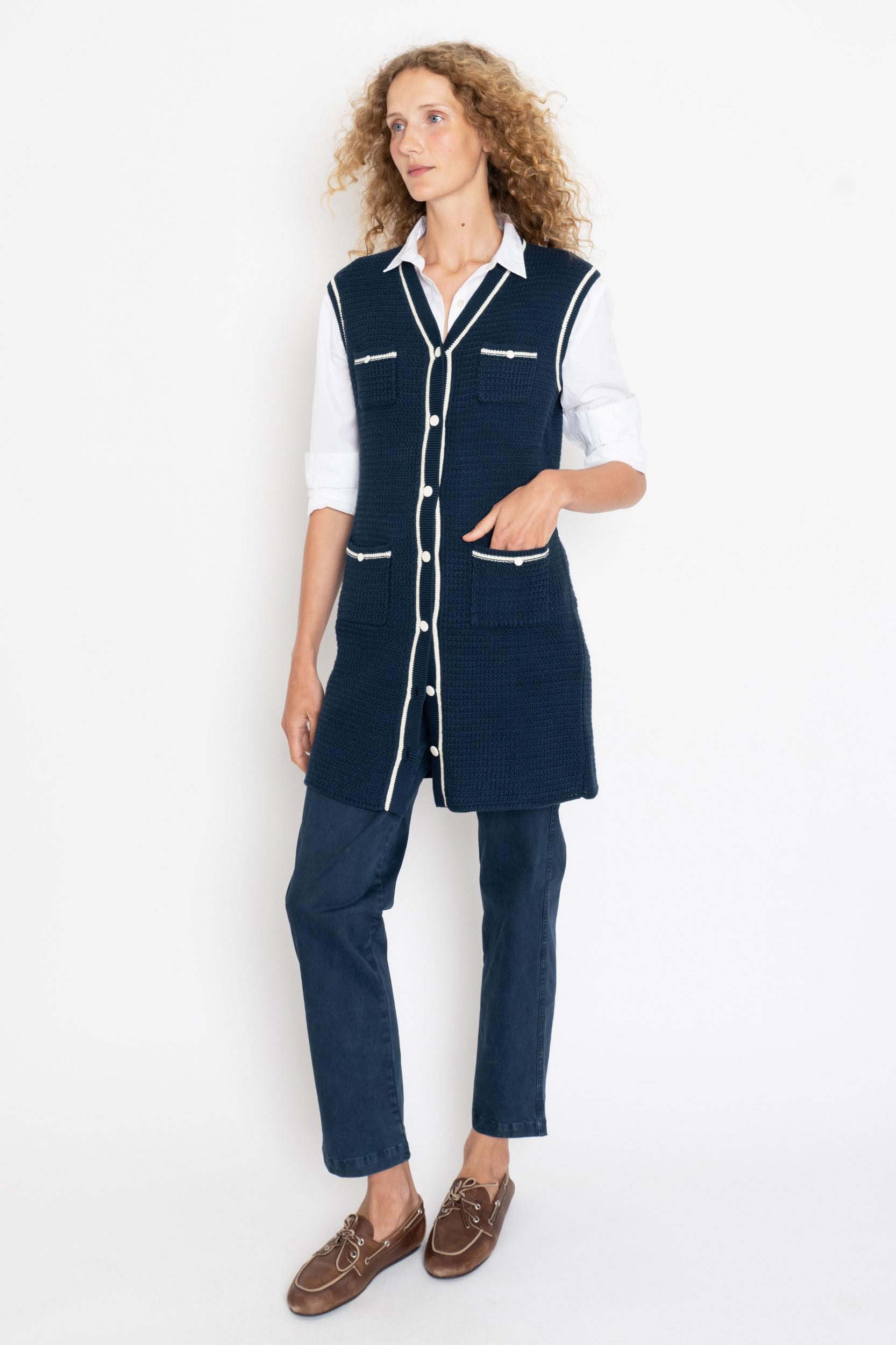 The Virginie - Navy Female Product Image